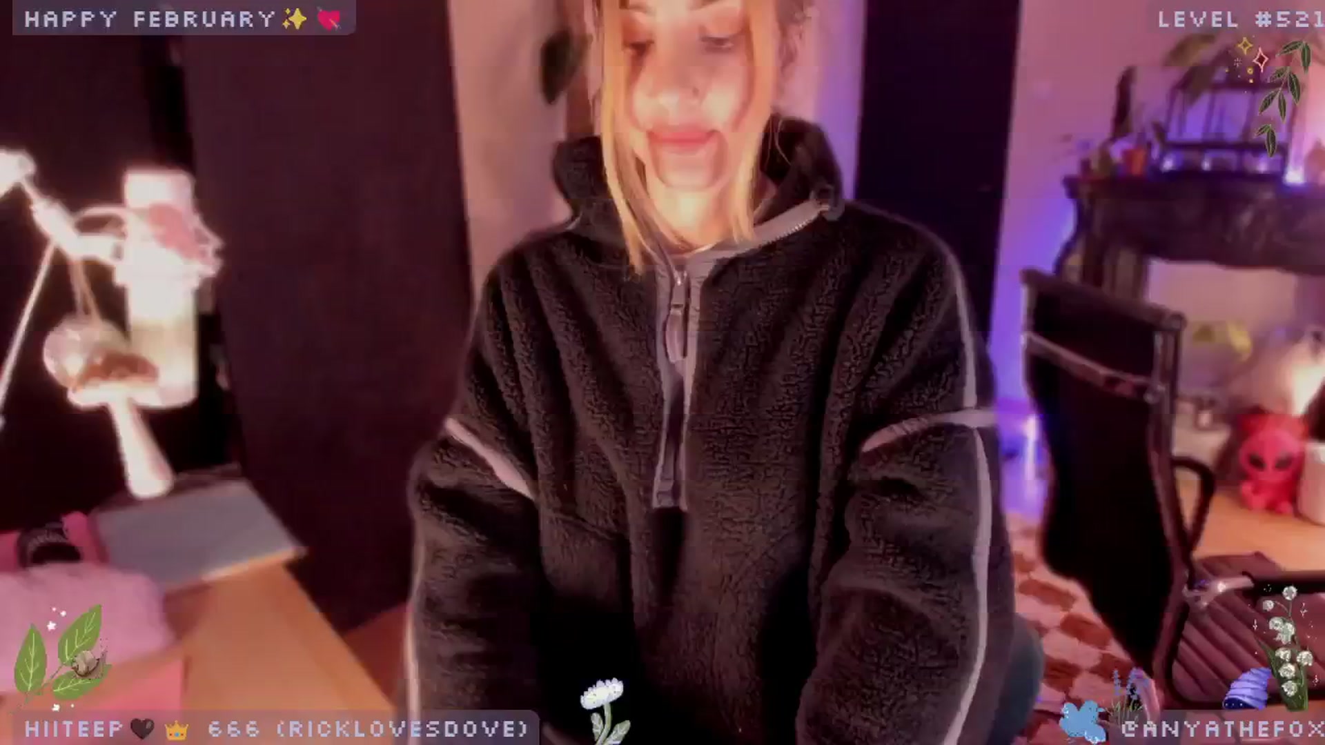 Gallery image thumbnail from LoveDove's myfreecams stream on, 02/15/2025, 08:47 image 4 of 20