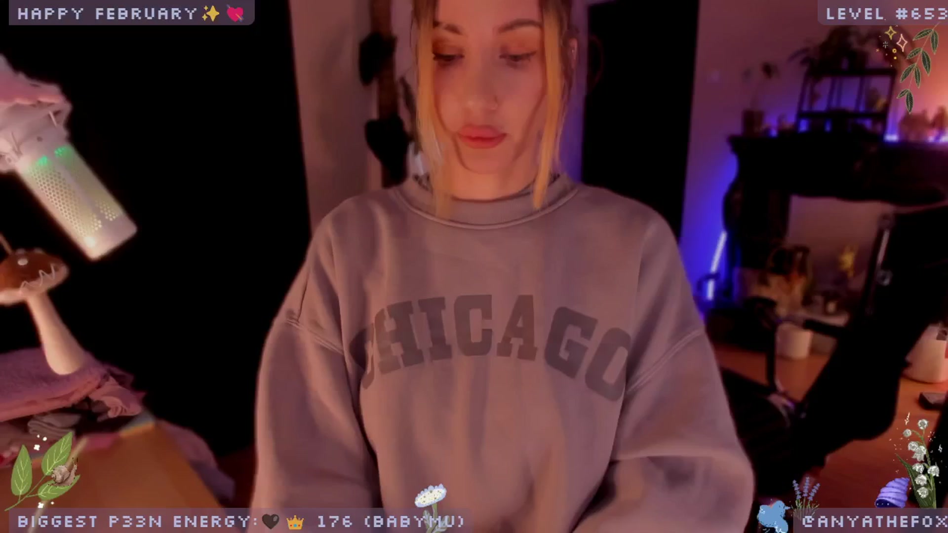 Gallery image thumbnail from LoveDove's myfreecams stream on, 02/27/2025, 08:46 image 9 of 20