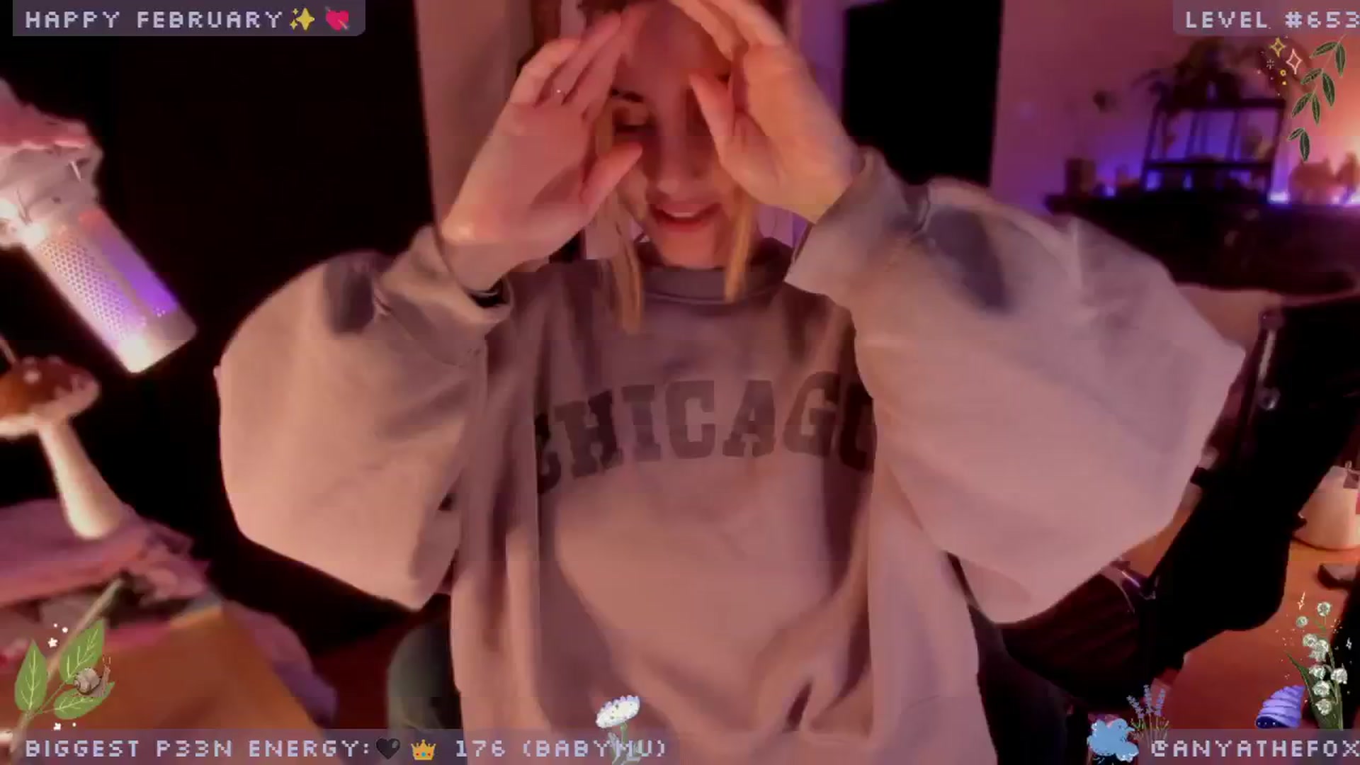 Gallery image thumbnail from LoveDove's myfreecams stream on, 02/27/2025, 08:46 image 6 of 20