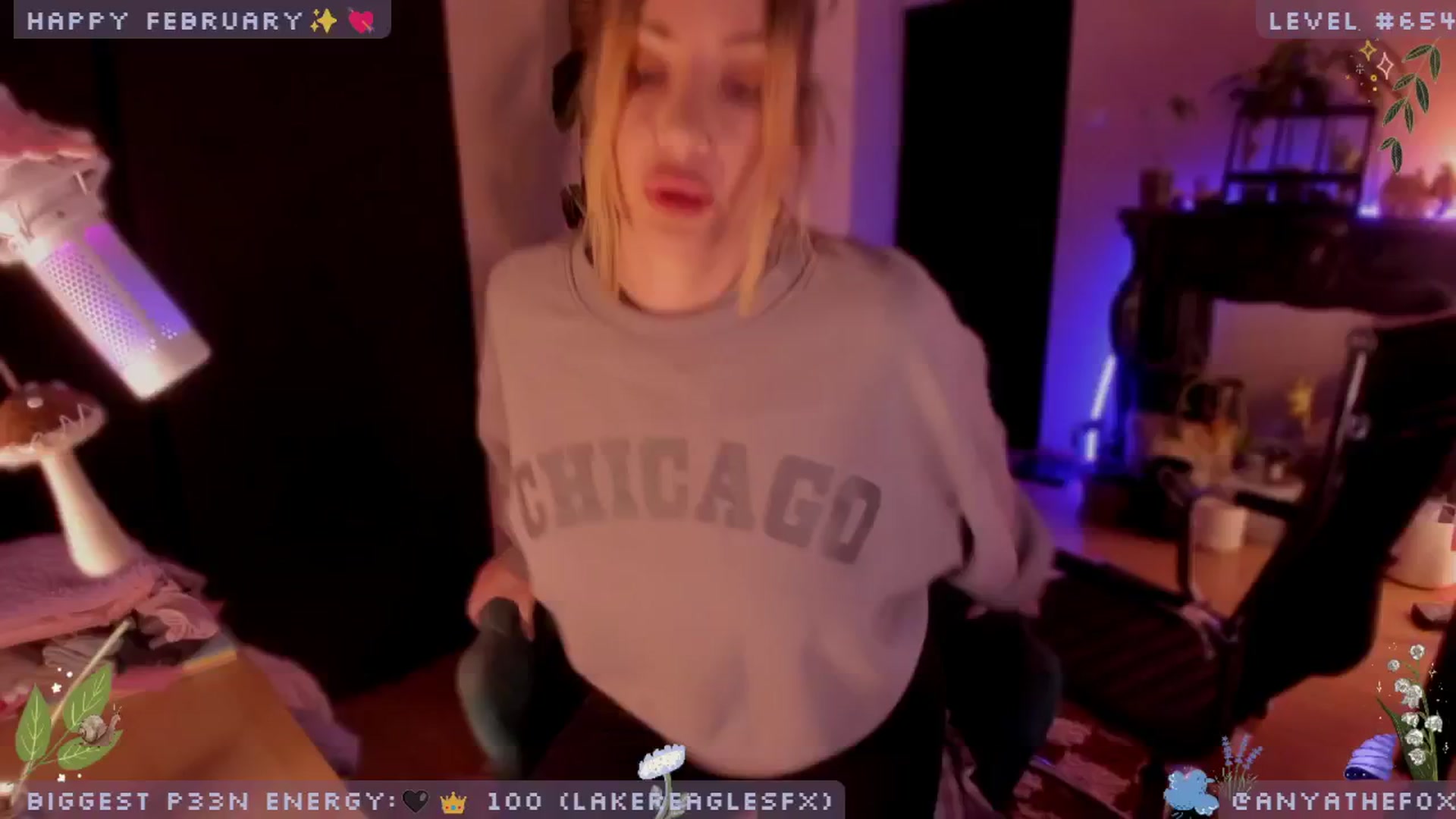 Gallery image thumbnail from LoveDove's myfreecams stream on, 02/27/2025, 08:46 image 2 of 20