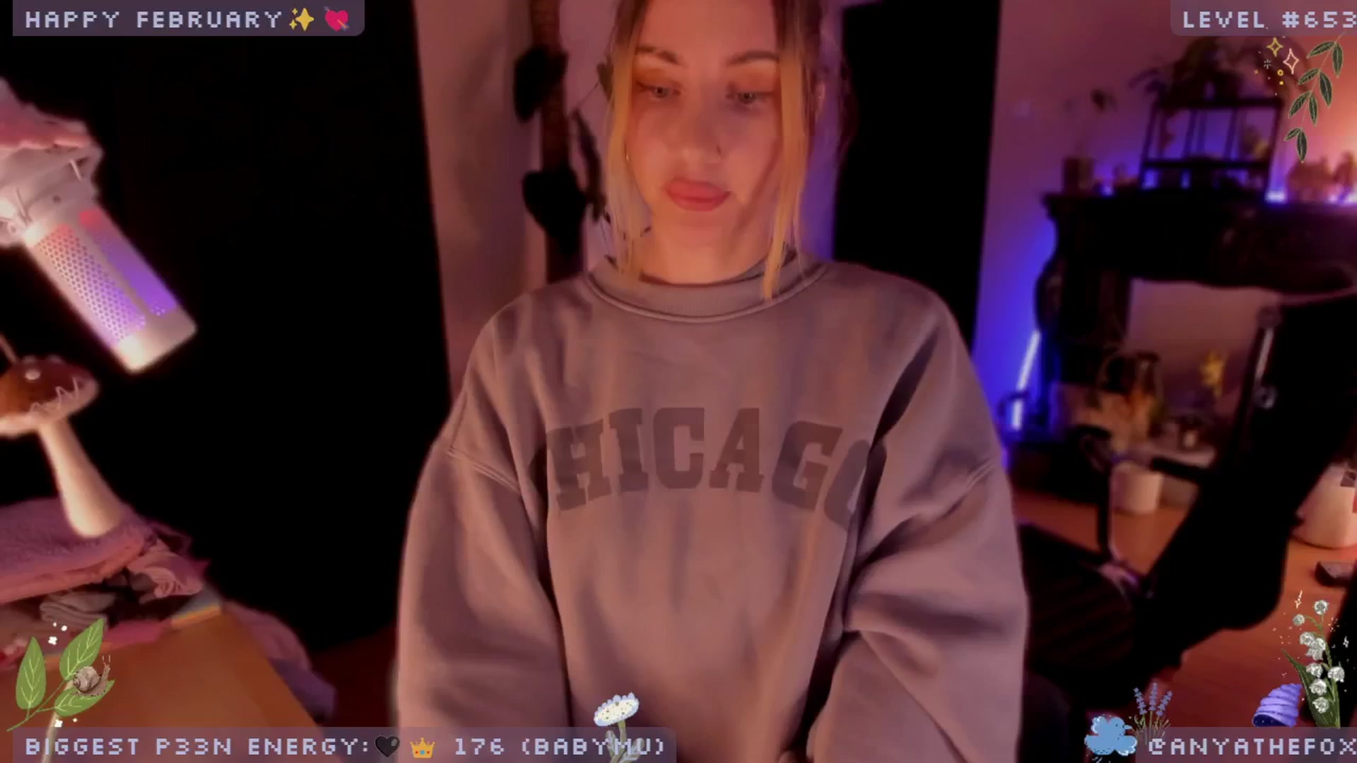 Gallery image thumbnail from LoveDove's myfreecams stream on, 02/27/2025, 08:46 image 19 of 20
