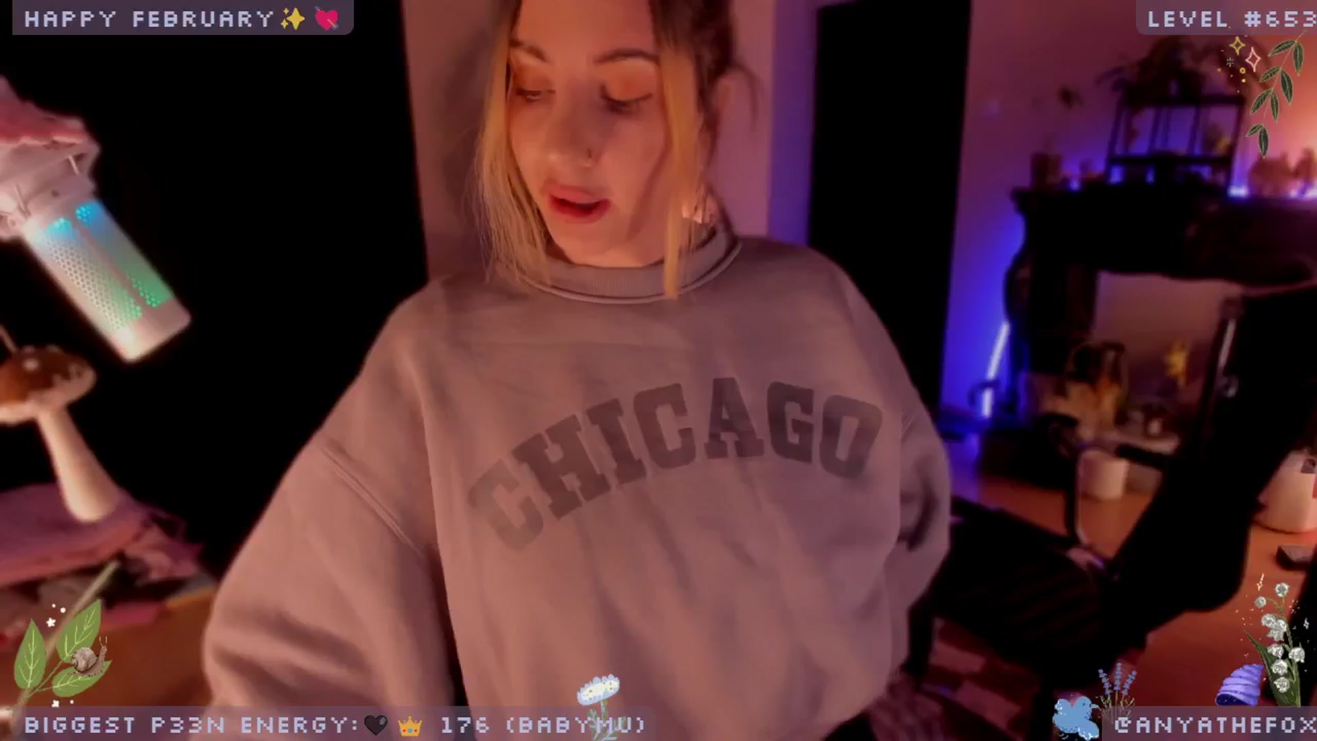 Gallery image thumbnail from LoveDove's myfreecams stream on, 02/27/2025, 08:46 image 4 of 20