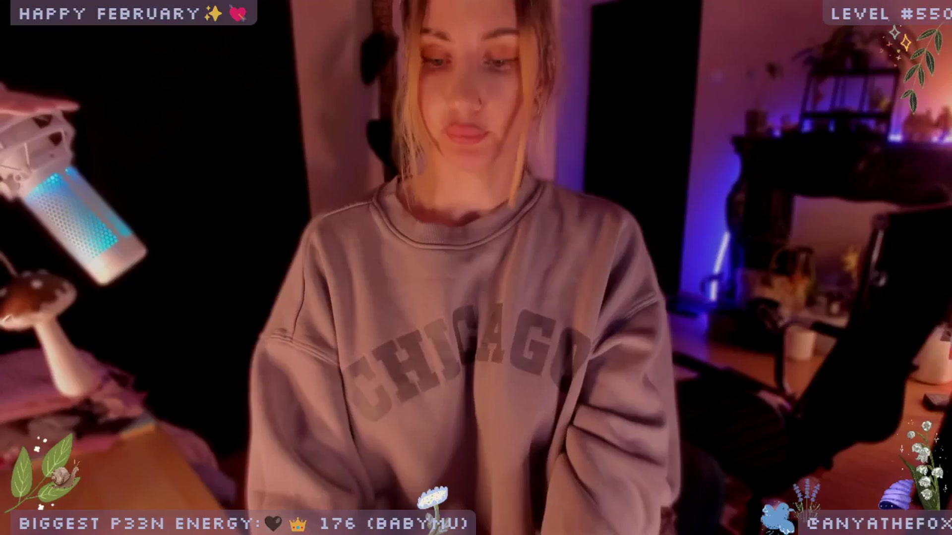 Gallery image thumbnail from LoveDove's myfreecams stream on, 02/27/2025, 11:03 image 18 of 20