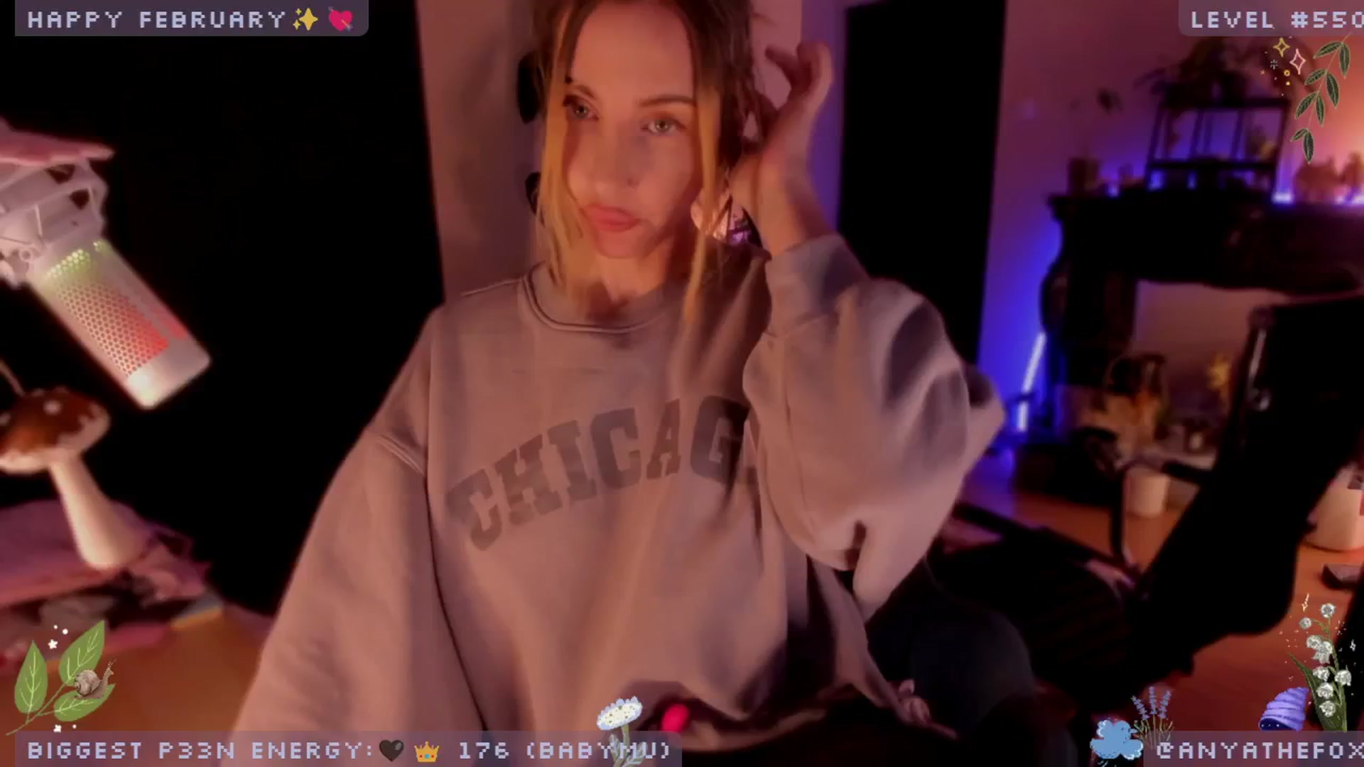Gallery image thumbnail from LoveDove's myfreecams stream on, 02/27/2025, 11:03 image 3 of 20