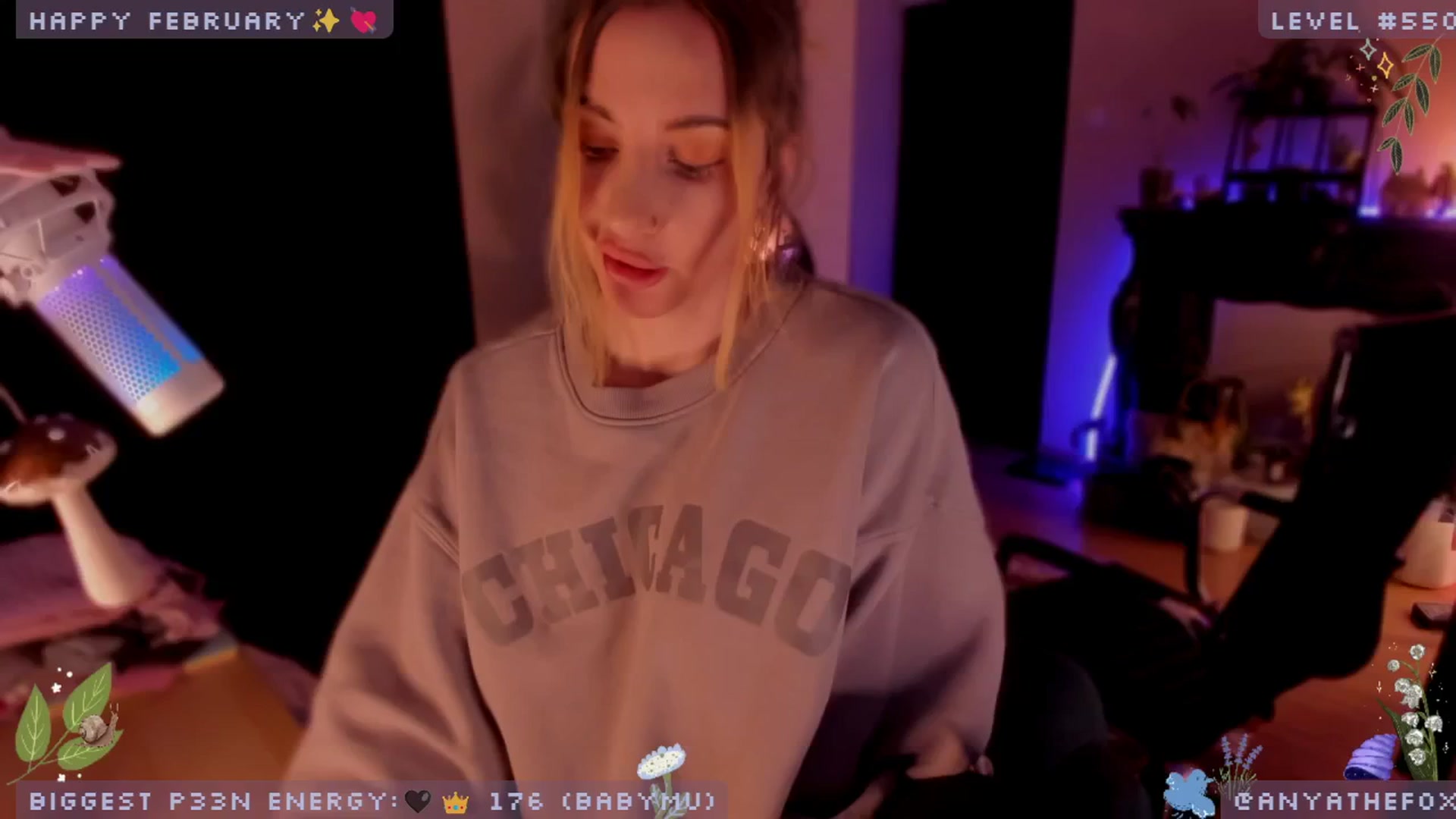 Gallery image thumbnail from LoveDove's myfreecams stream on, 02/27/2025, 11:03 image 4 of 20