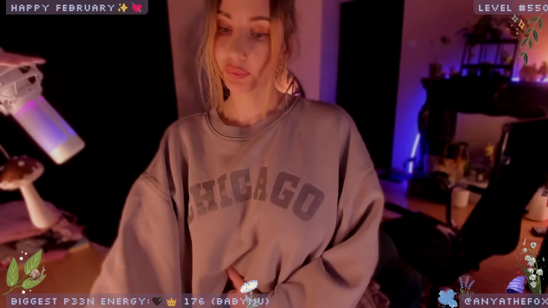 Gallery image thumbnail from LoveDove's myfreecams stream on, 02/27/2025, 11:03 image 17 of 20