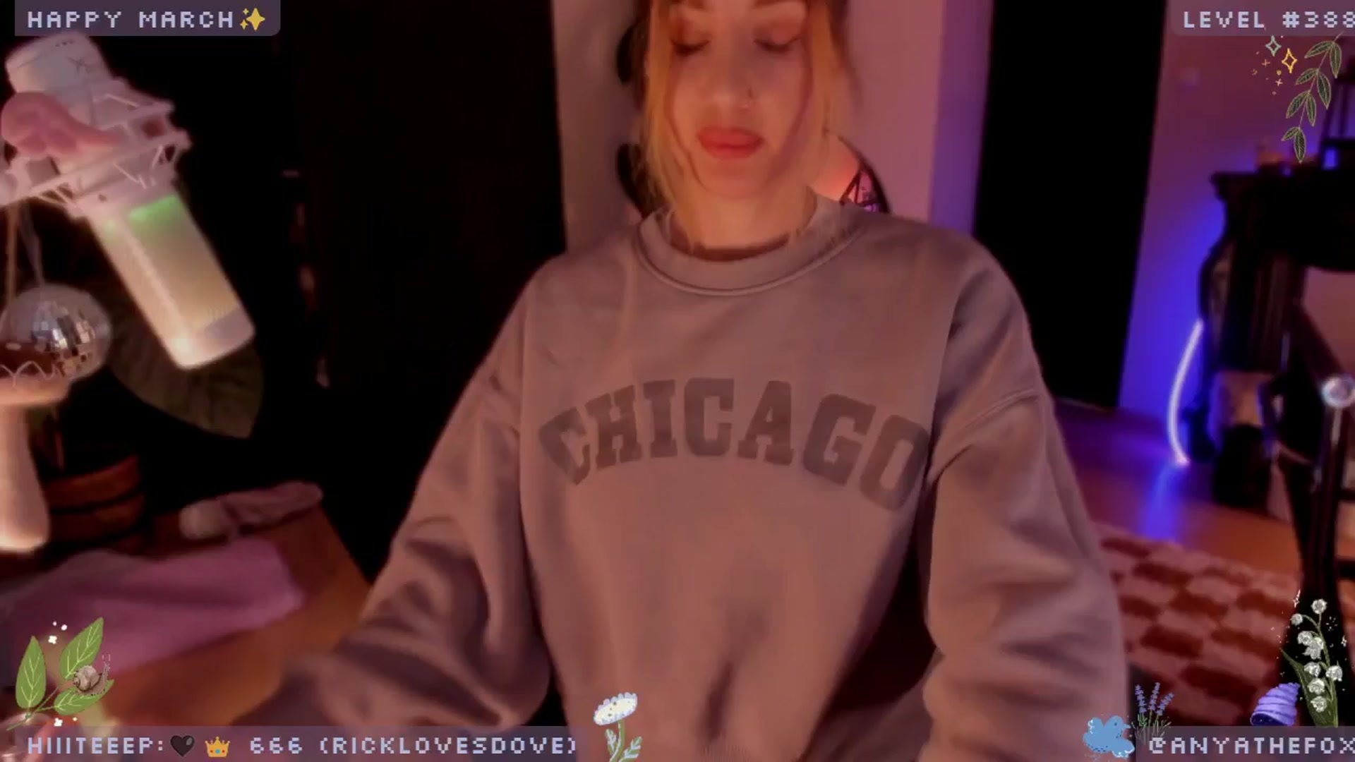 Gallery image thumbnail from LoveDove's myfreecams stream on, 03/15/2025, 09:25 image 9 of 20