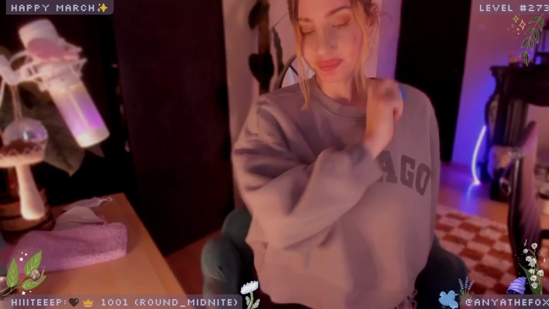 Gallery image thumbnail from LoveDove's myfreecams stream on, 03/16/2025, 09:47 image 17 of 20