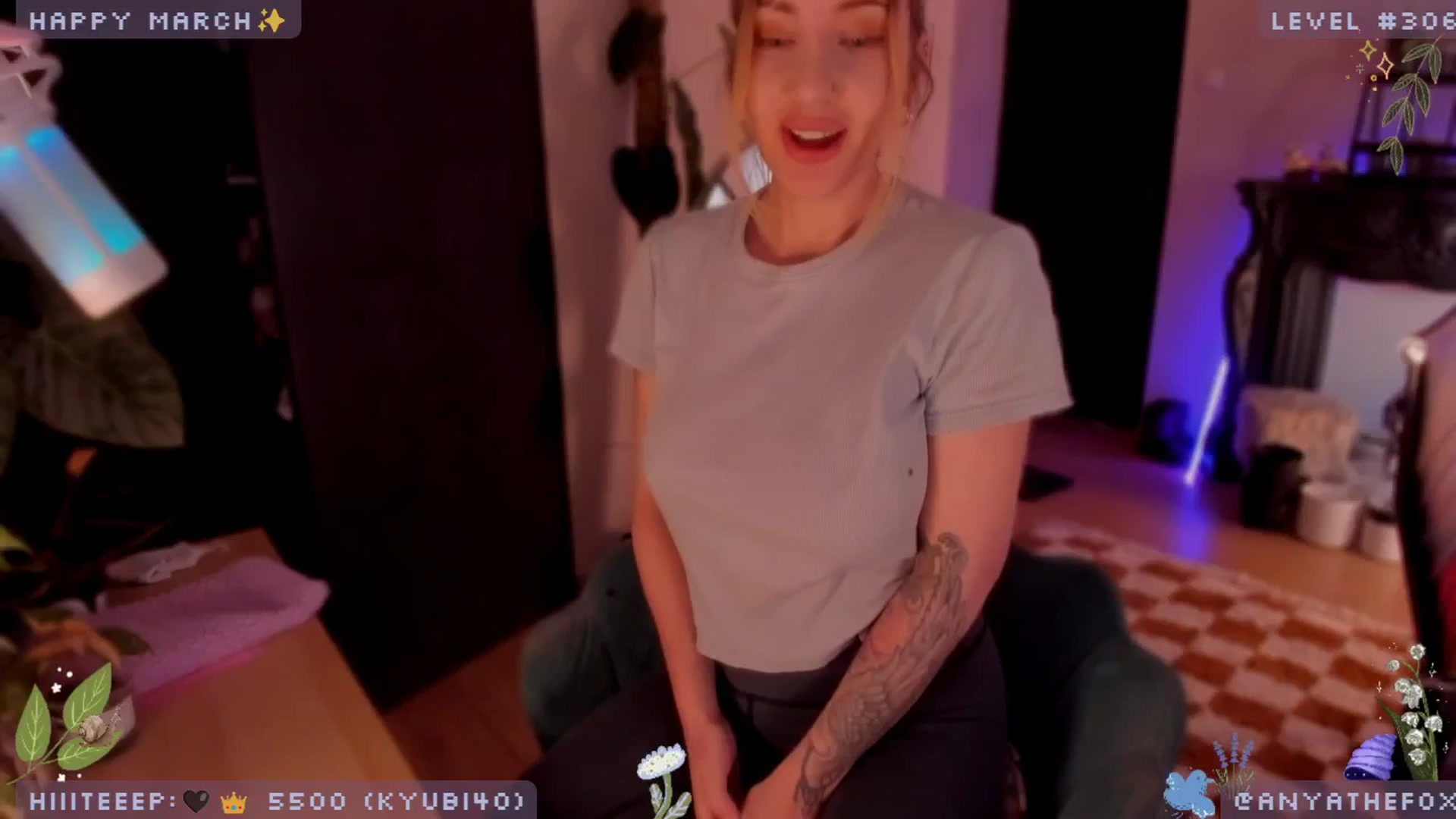 Gallery image thumbnail from LoveDove's myfreecams stream on, 03/20/2025, 07:54 image 5 of 20
