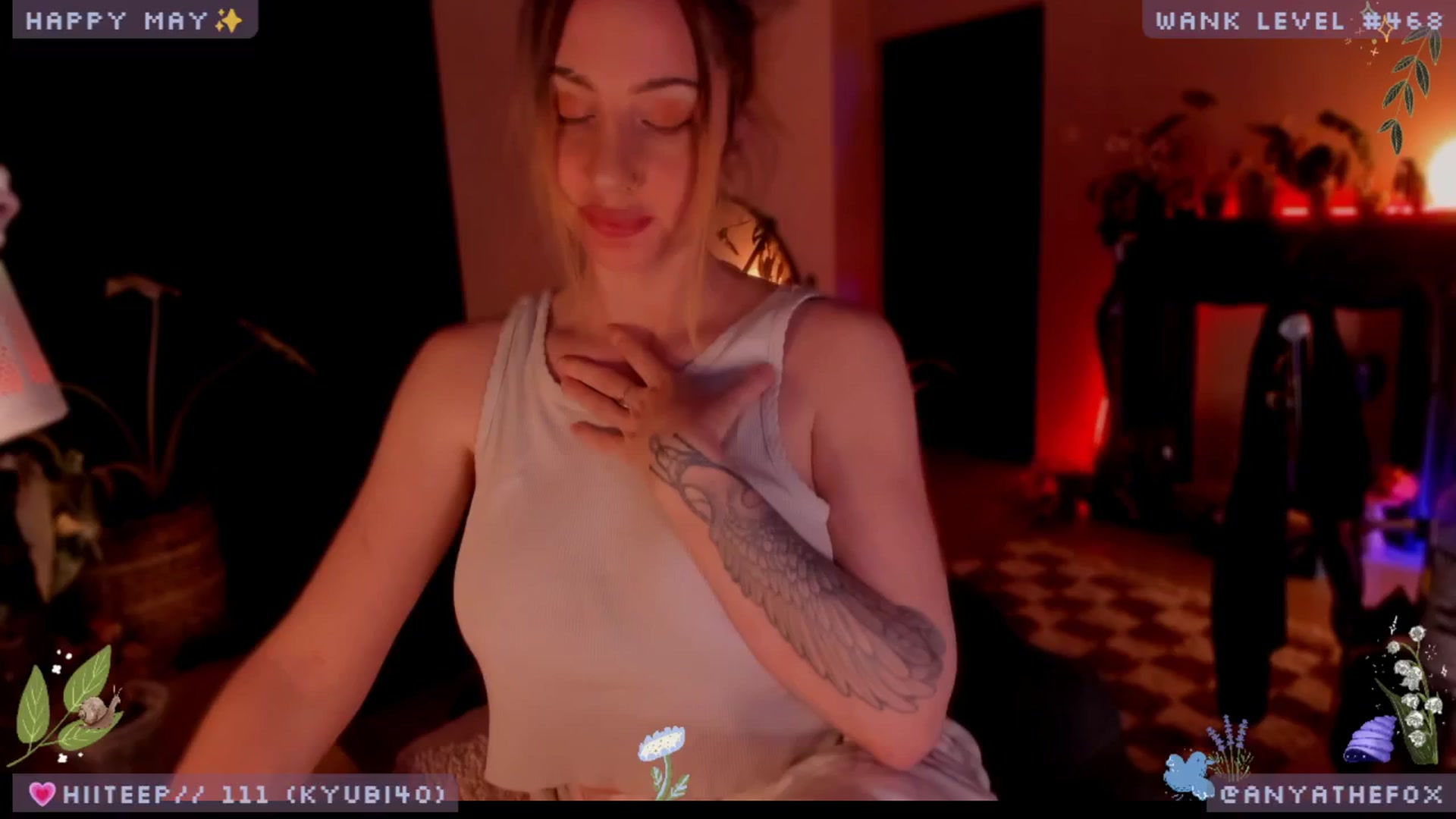 Gallery image thumbnail from LoveDove's myfreecams stream on, 05/11/2025, 10:42 image 2 of 20
