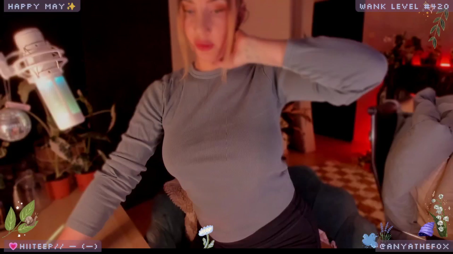 Gallery image thumbnail from LoveDove's myfreecams stream on, 05/15/2025, 06:54 image 3 of 20