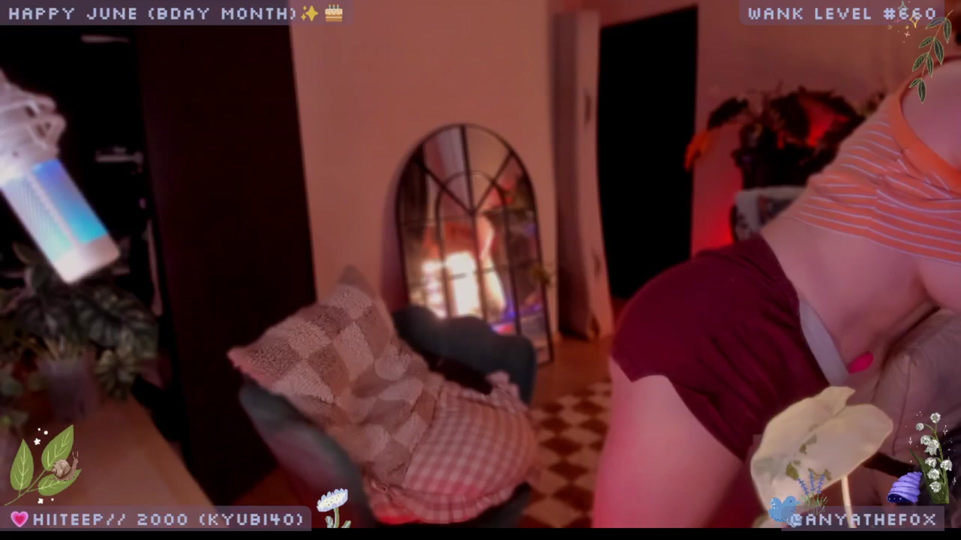 Gallery image thumbnail from LoveDove's myfreecams stream on, 06/05/2025, 08:26 image 4 of 20