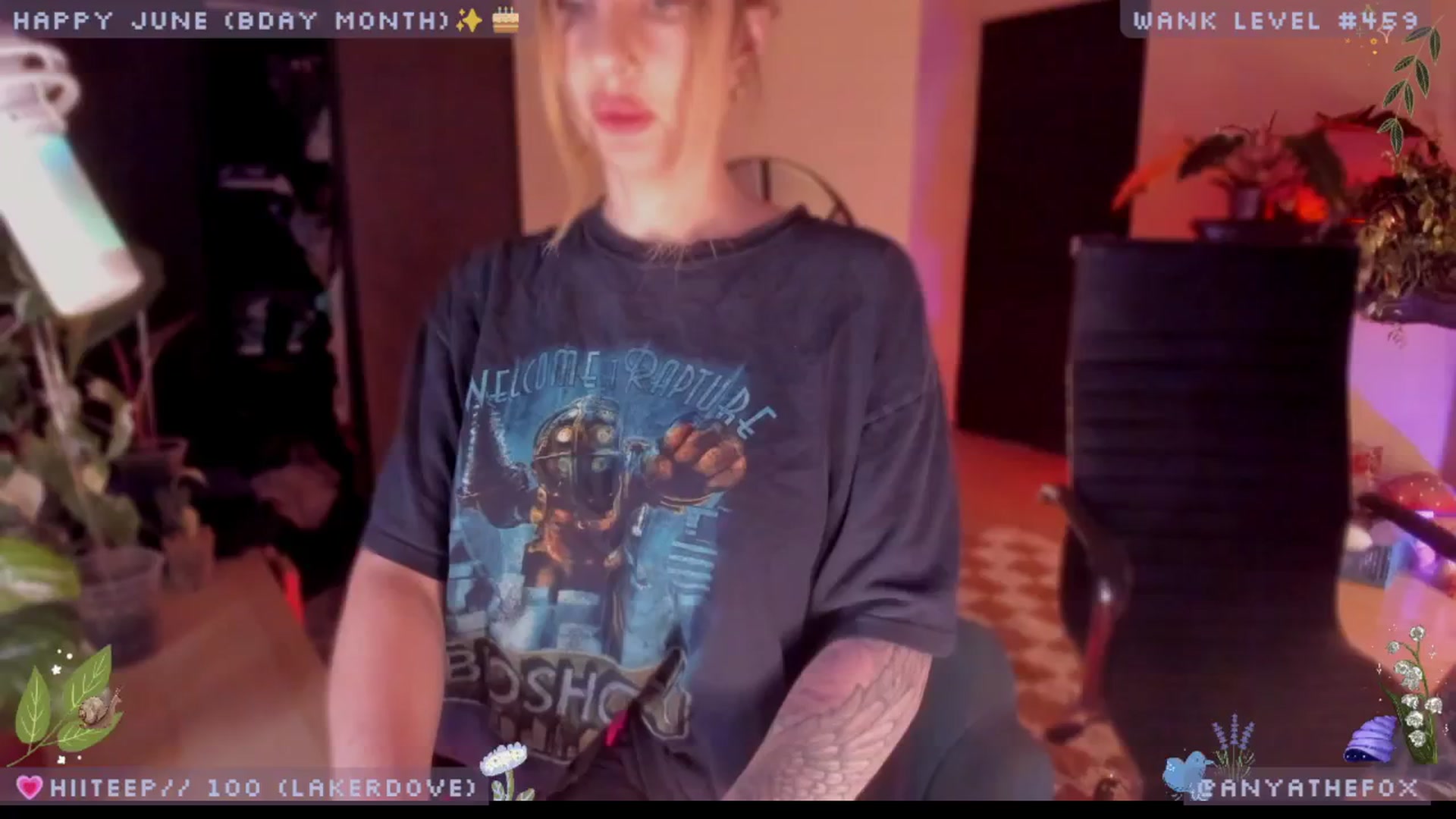 Gallery image thumbnail from LoveDove's myfreecams stream on, 06/07/2025, 07:41 image 7 of 20