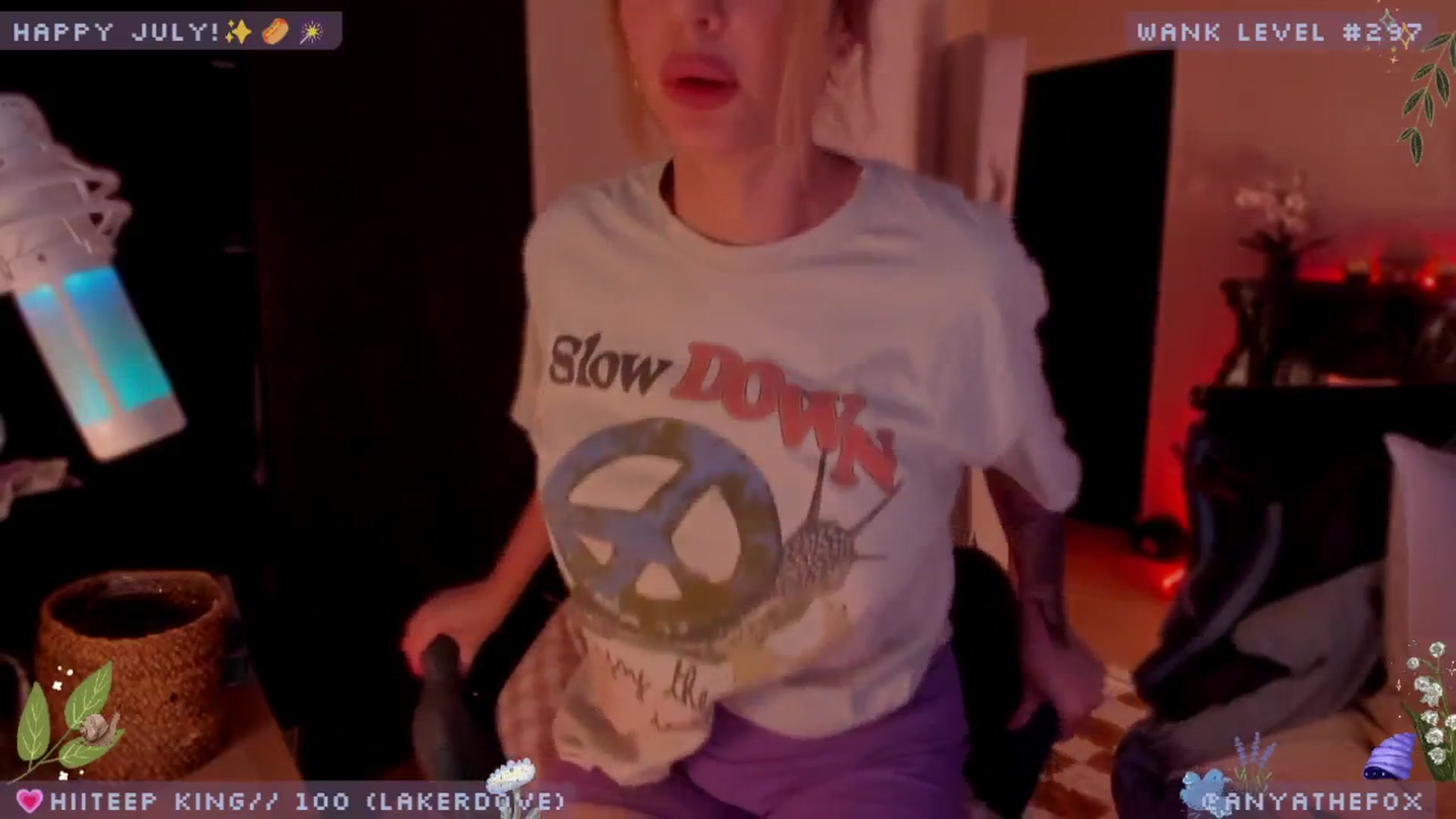 Gallery image thumbnail from LoveDove's myfreecams stream on, 07/10/2025, 08:03 image 8 of 20