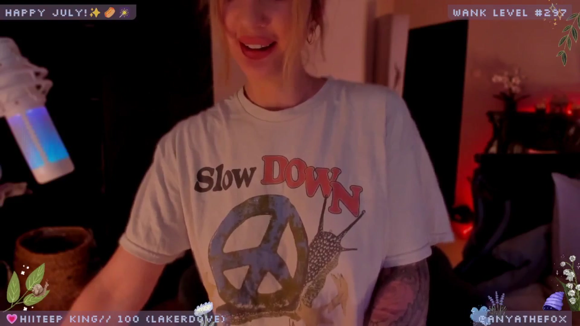 Gallery image thumbnail from LoveDove's myfreecams stream on, 07/10/2025, 08:03 image 6 of 20