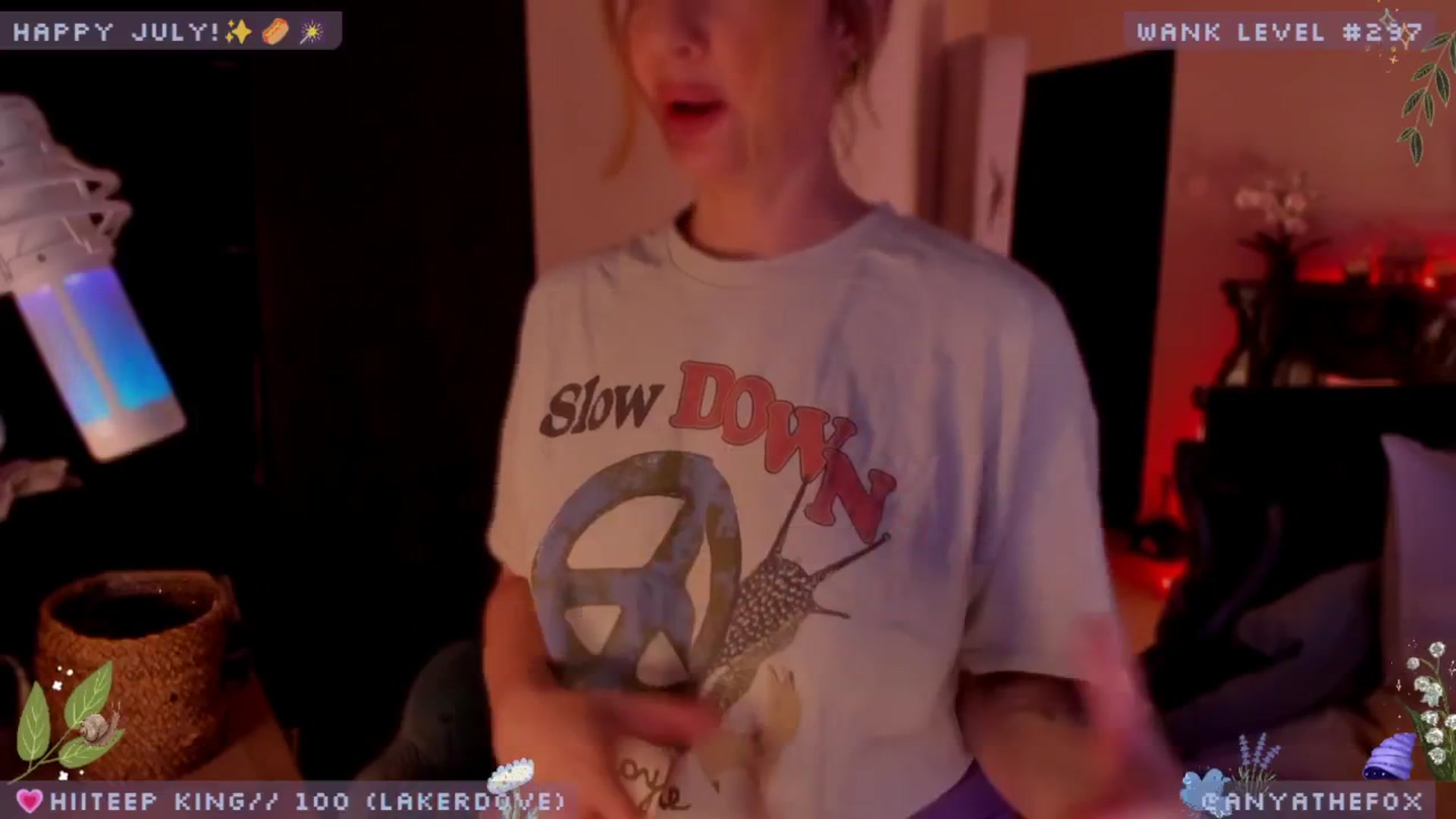 Gallery image thumbnail from LoveDove's myfreecams stream on, 07/10/2025, 08:03 image 17 of 20
