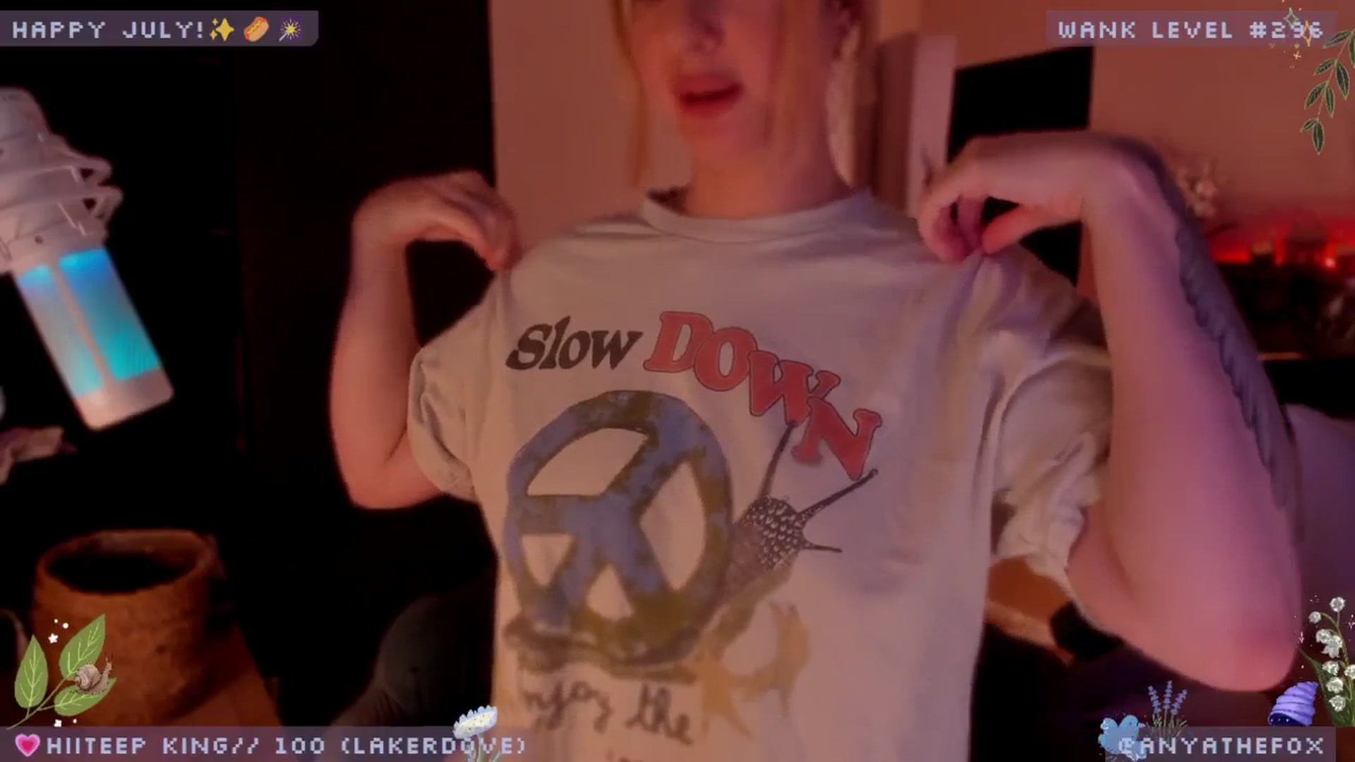 Gallery image thumbnail from LoveDove's myfreecams stream on, 07/10/2025, 08:03 image 19 of 20