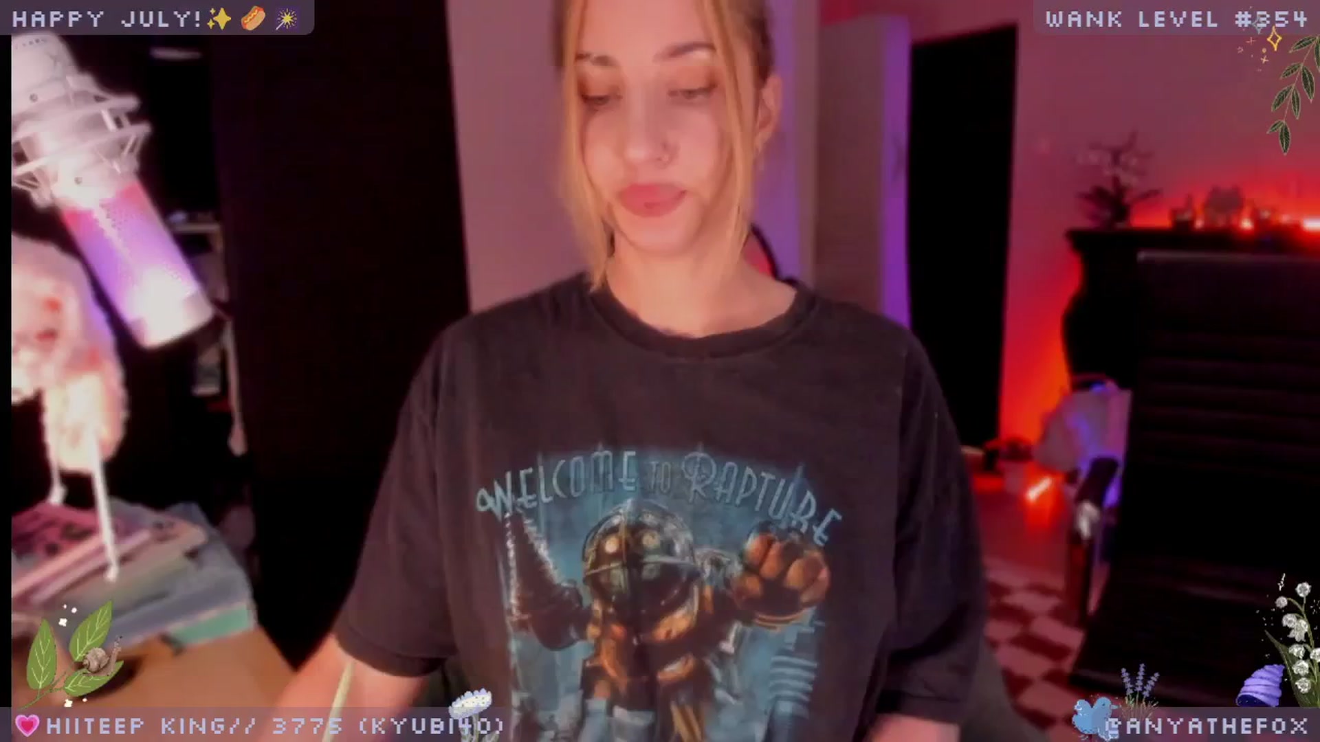 Gallery image thumbnail from LoveDove's myfreecams stream on, 07/26/2025, 08:42 image 13 of 20
