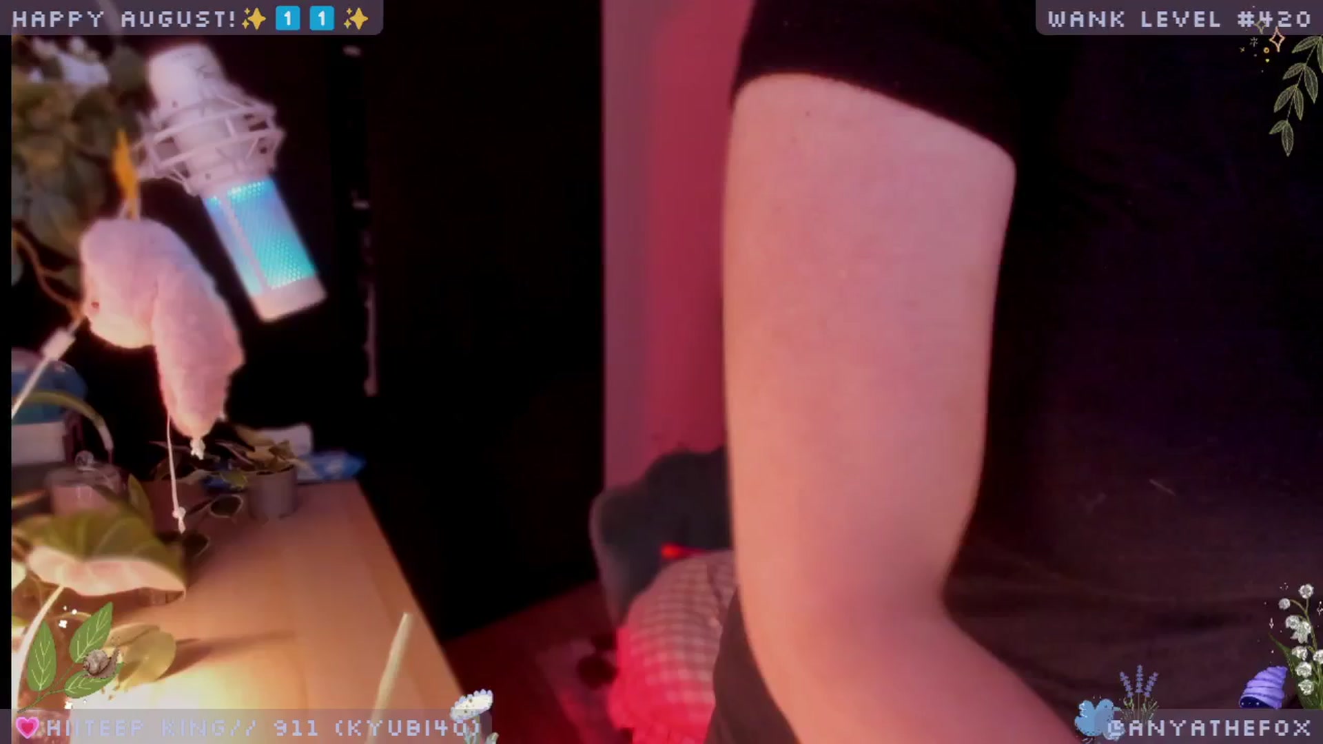 Gallery image thumbnail from LoveDove's myfreecams stream on, 08/14/2025, 08:03 image 1 of 20