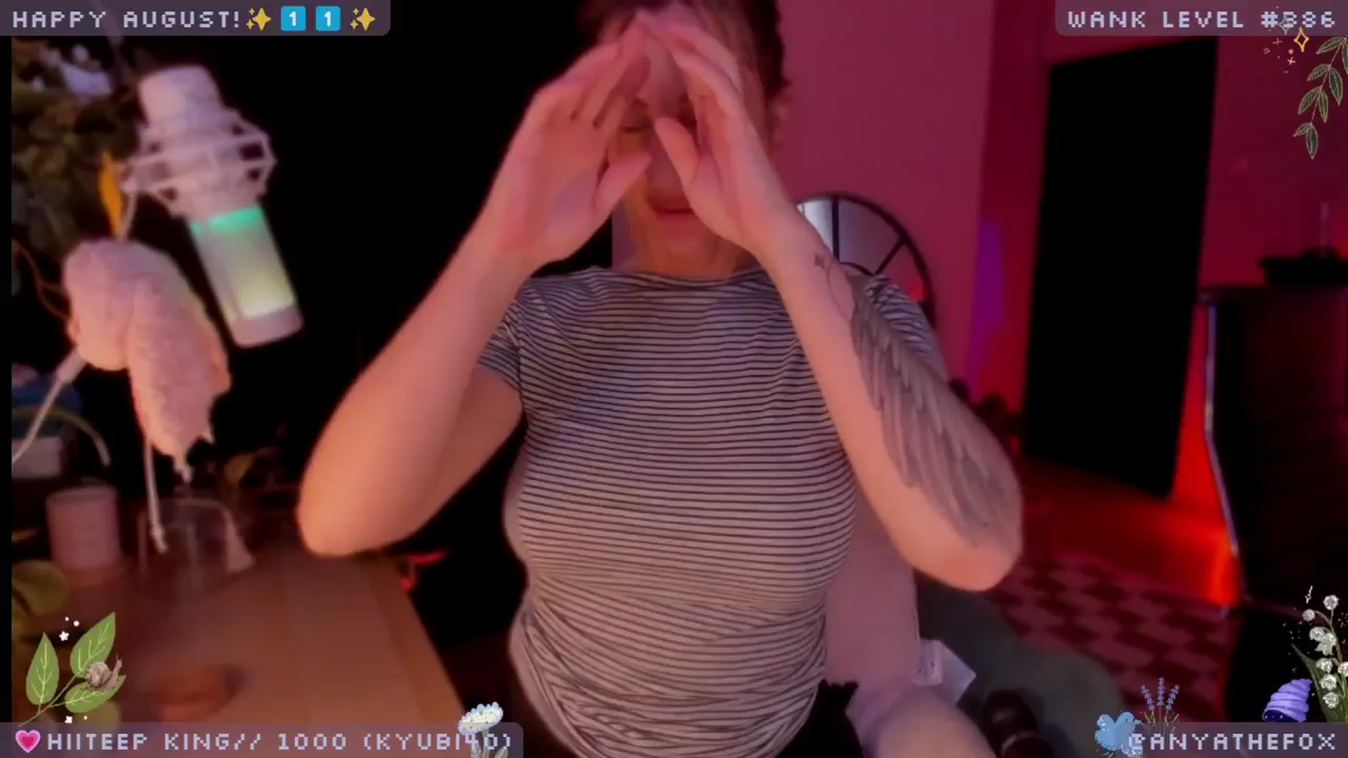 Gallery image thumbnail from LoveDove's myfreecams stream on, 08/15/2025, 08:20 image 7 of 20