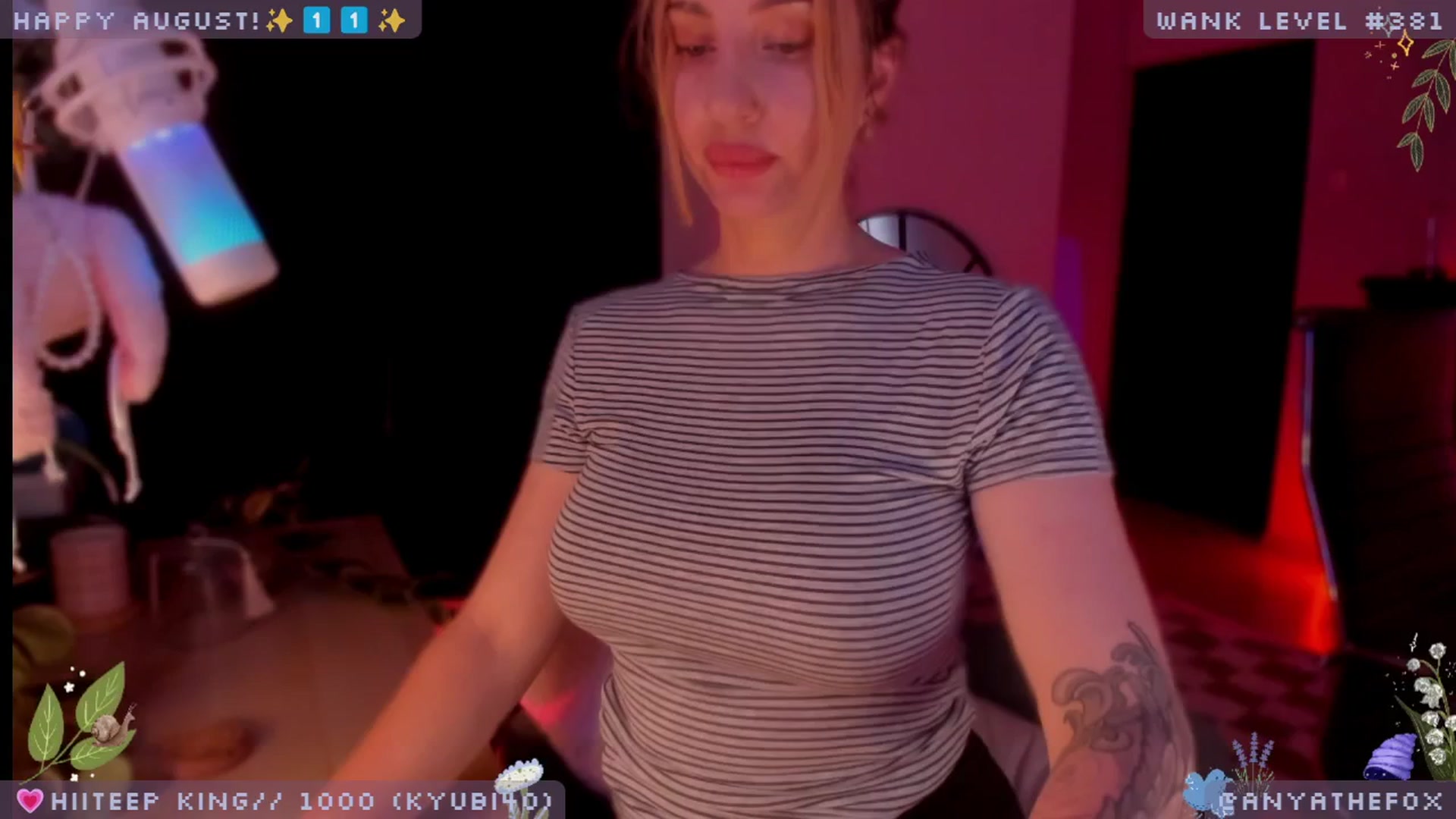 Gallery image thumbnail from LoveDove's myfreecams stream on, 08/15/2025, 08:20 image 14 of 20