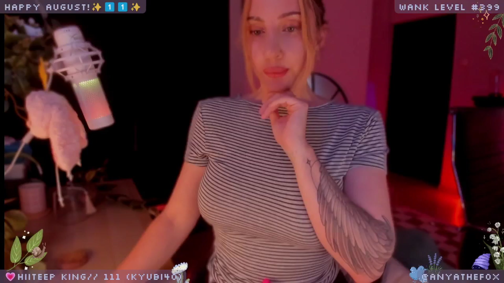 Gallery image thumbnail from LoveDove's myfreecams stream on, 08/15/2025, 08:20 image 4 of 20
