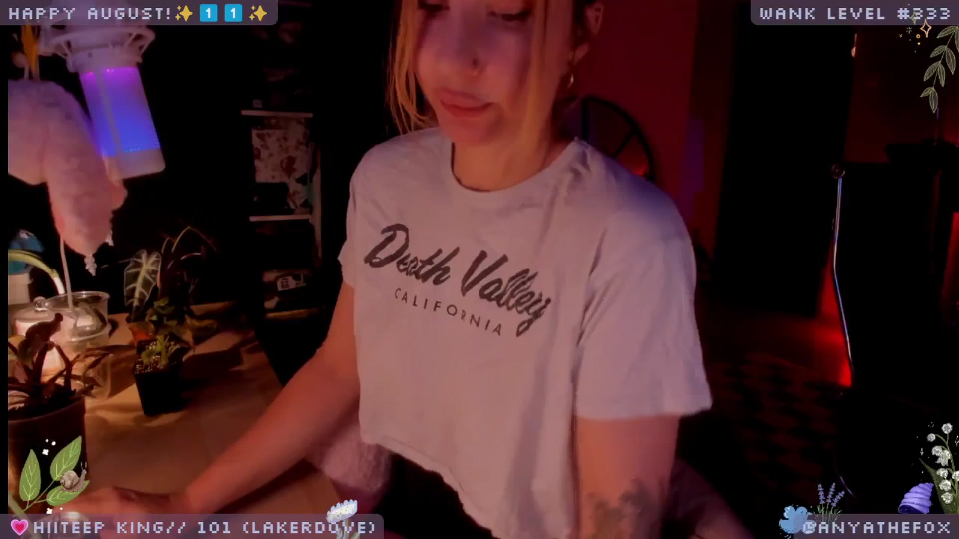 Gallery image thumbnail from LoveDove's myfreecams stream on, 08/20/2025, 07:01 image 14 of 20
