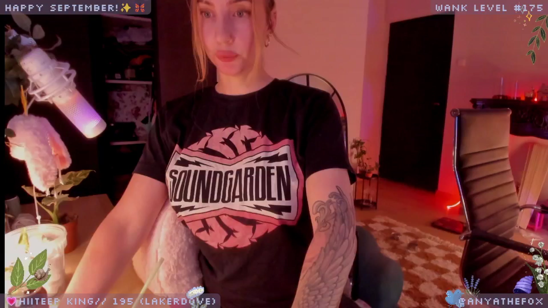 Gallery image thumbnail from LoveDove's myfreecams stream on, 09/01/2025, 10:28 image 1 of 20