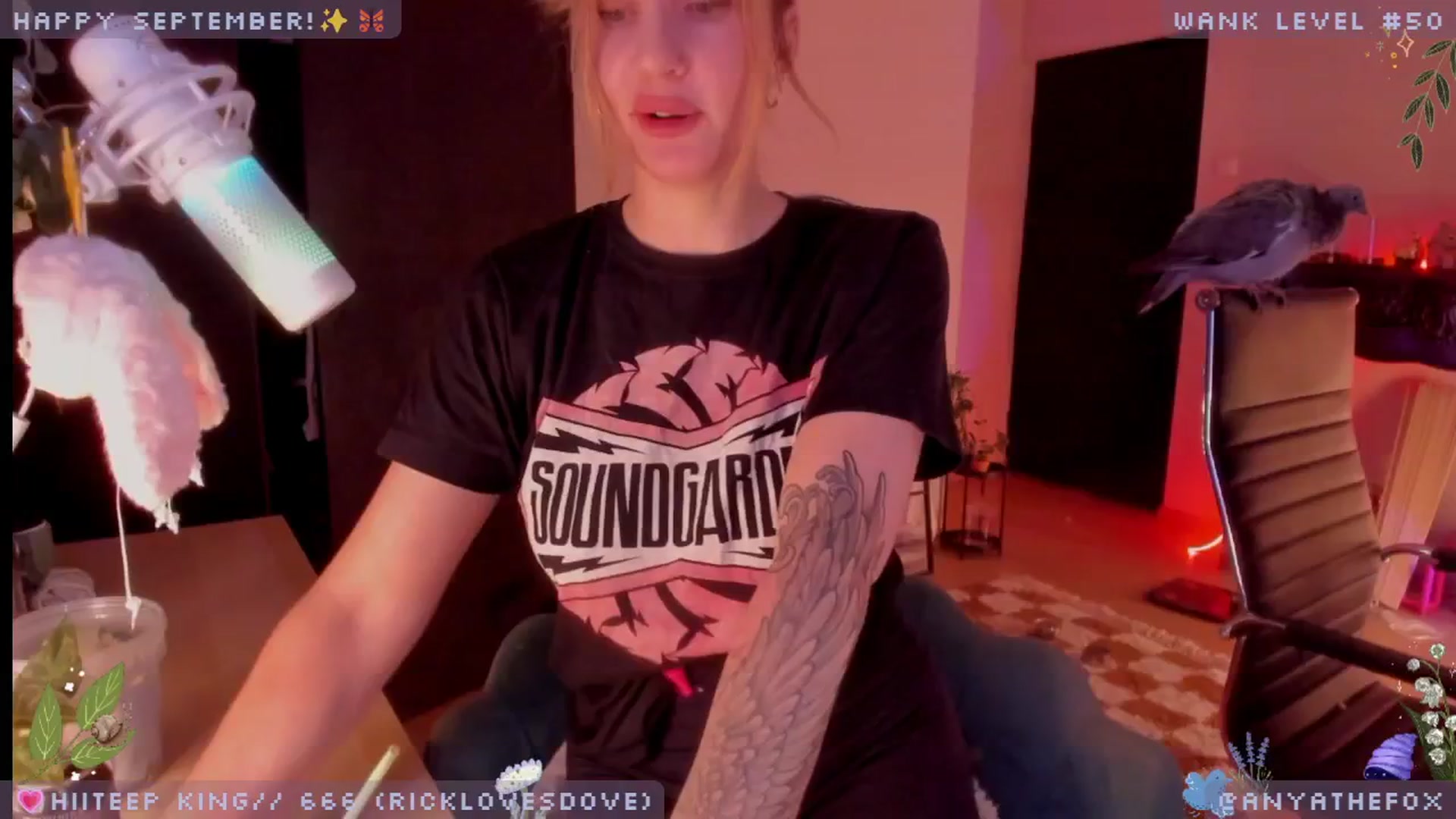 Gallery image thumbnail from LoveDove's myfreecams stream on, 09/01/2025, 10:28 image 9 of 20