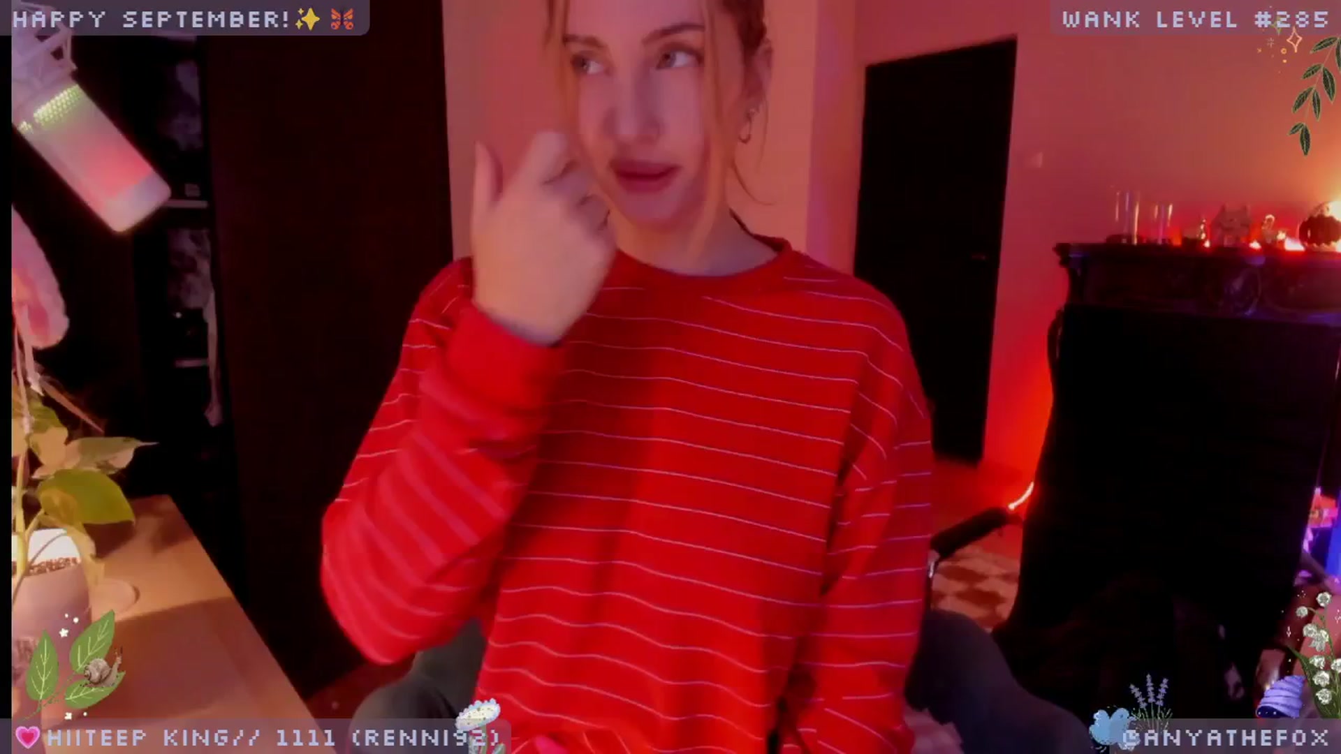 Gallery image thumbnail from LoveDove's myfreecams stream on, 09/16/2025, 09:08 image 18 of 20