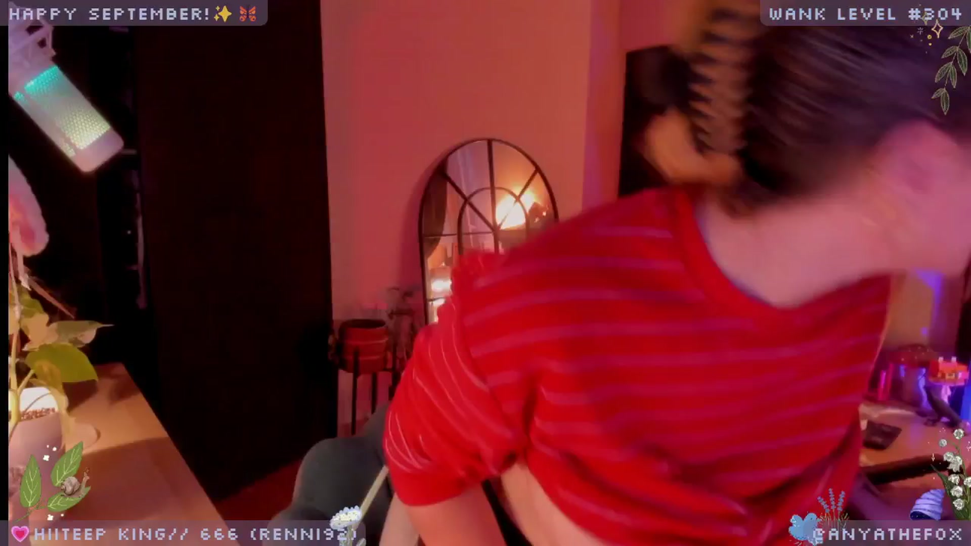 Gallery image thumbnail from LoveDove's myfreecams stream on, 09/16/2025, 09:08 image 3 of 20