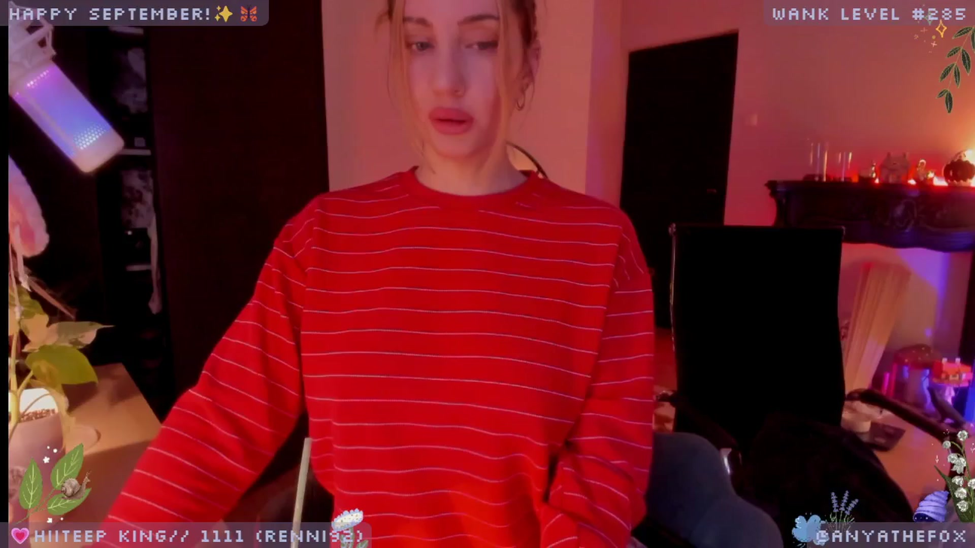 Gallery image thumbnail from LoveDove's myfreecams stream on, 09/16/2025, 09:08 image 9 of 20