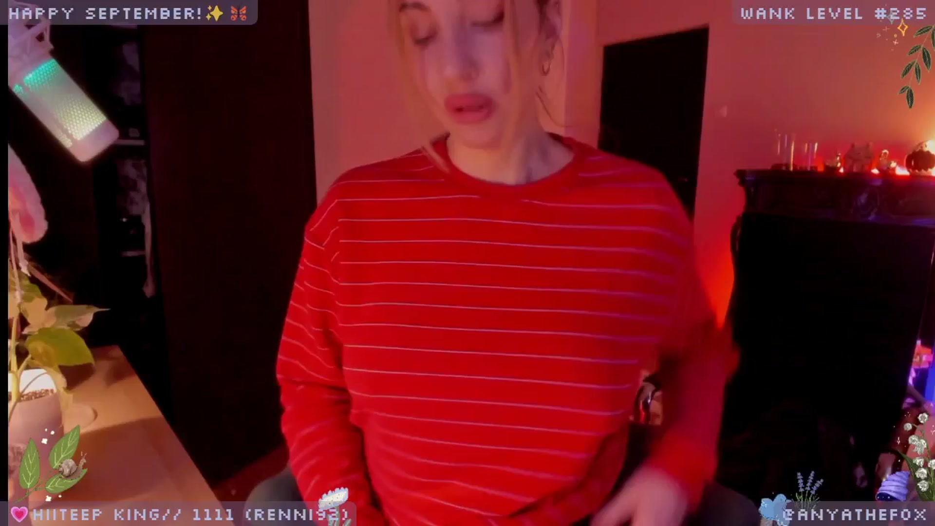 Gallery image thumbnail from LoveDove's myfreecams stream on, 09/16/2025, 09:08 image 16 of 20