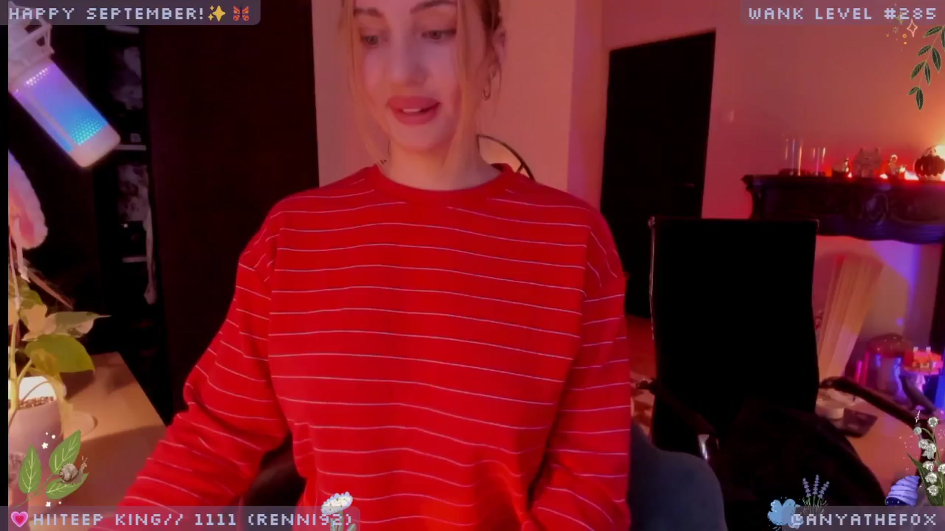 Gallery image thumbnail from LoveDove's myfreecams stream on, 09/16/2025, 09:08 image 10 of 20