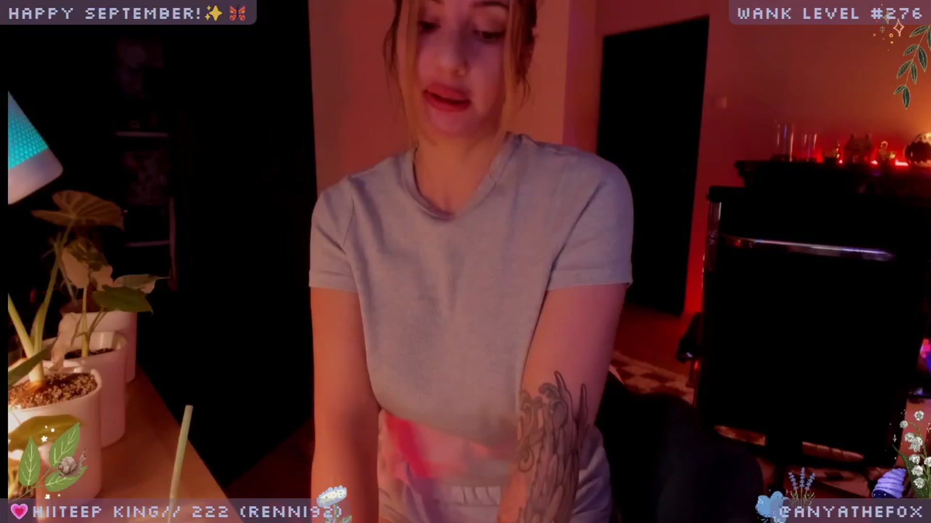 Gallery image thumbnail from LoveDove's myfreecams stream on, 09/19/2025, 08:12 image 6 of 20