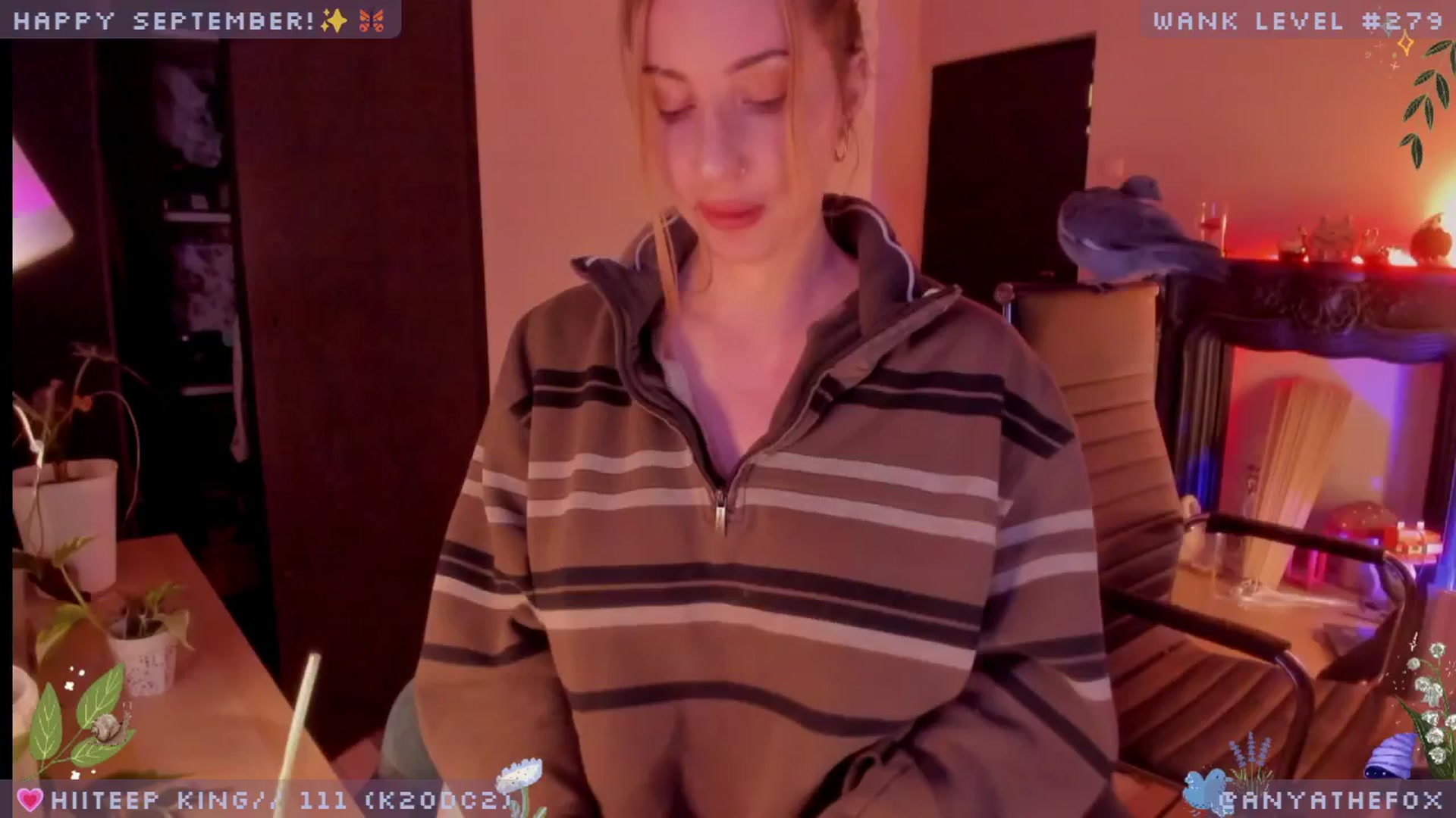 Gallery image thumbnail from LoveDove's myfreecams stream on, 09/25/2025, 07:45 image 5 of 20