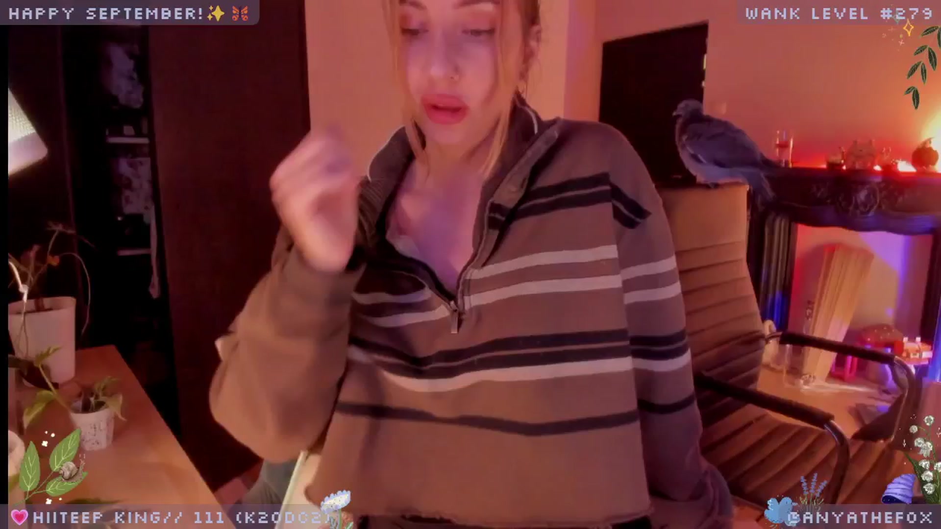 Gallery image thumbnail from LoveDove's myfreecams stream on, 09/25/2025, 07:45 image 3 of 20