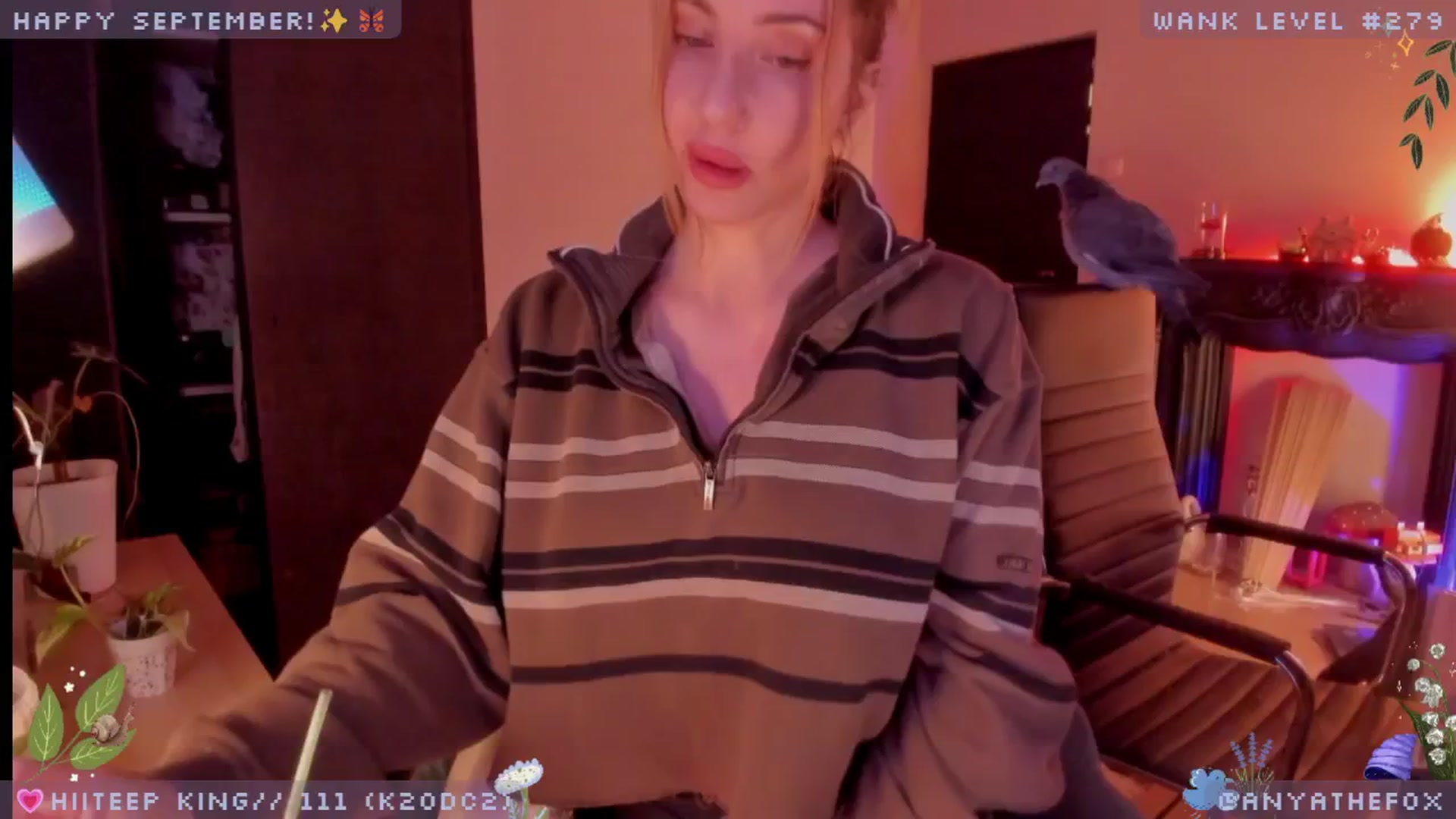 Gallery image thumbnail from LoveDove's myfreecams stream on, 09/25/2025, 07:45 image 9 of 20