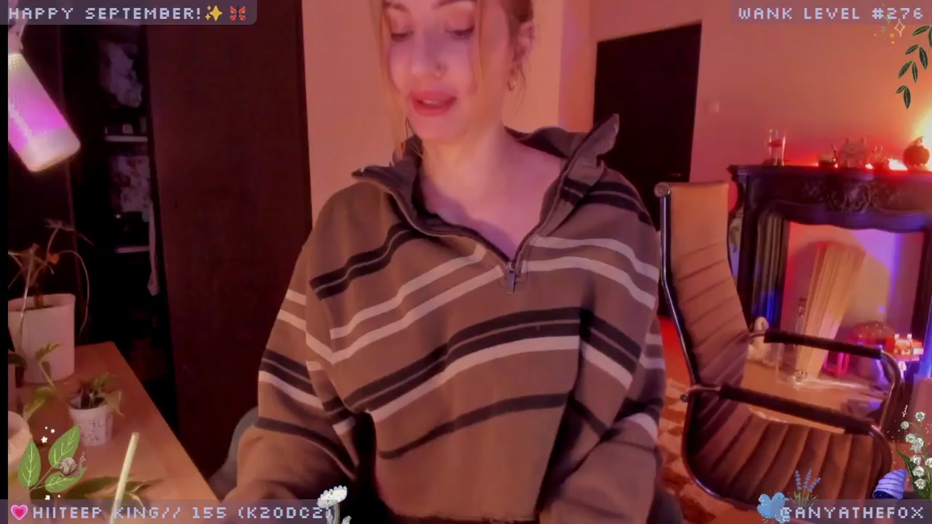 Gallery image thumbnail from LoveDove's myfreecams stream on, 09/25/2025, 07:45 image 15 of 20
