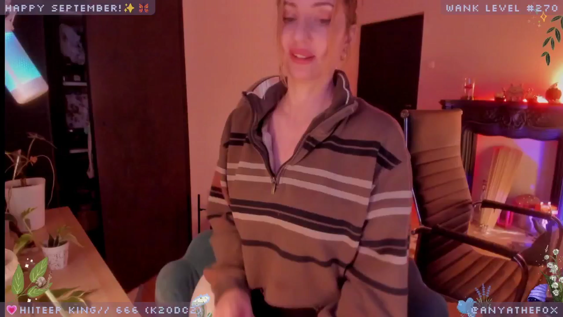Gallery image thumbnail from LoveDove's myfreecams stream on, 09/25/2025, 08:16 image 17 of 20