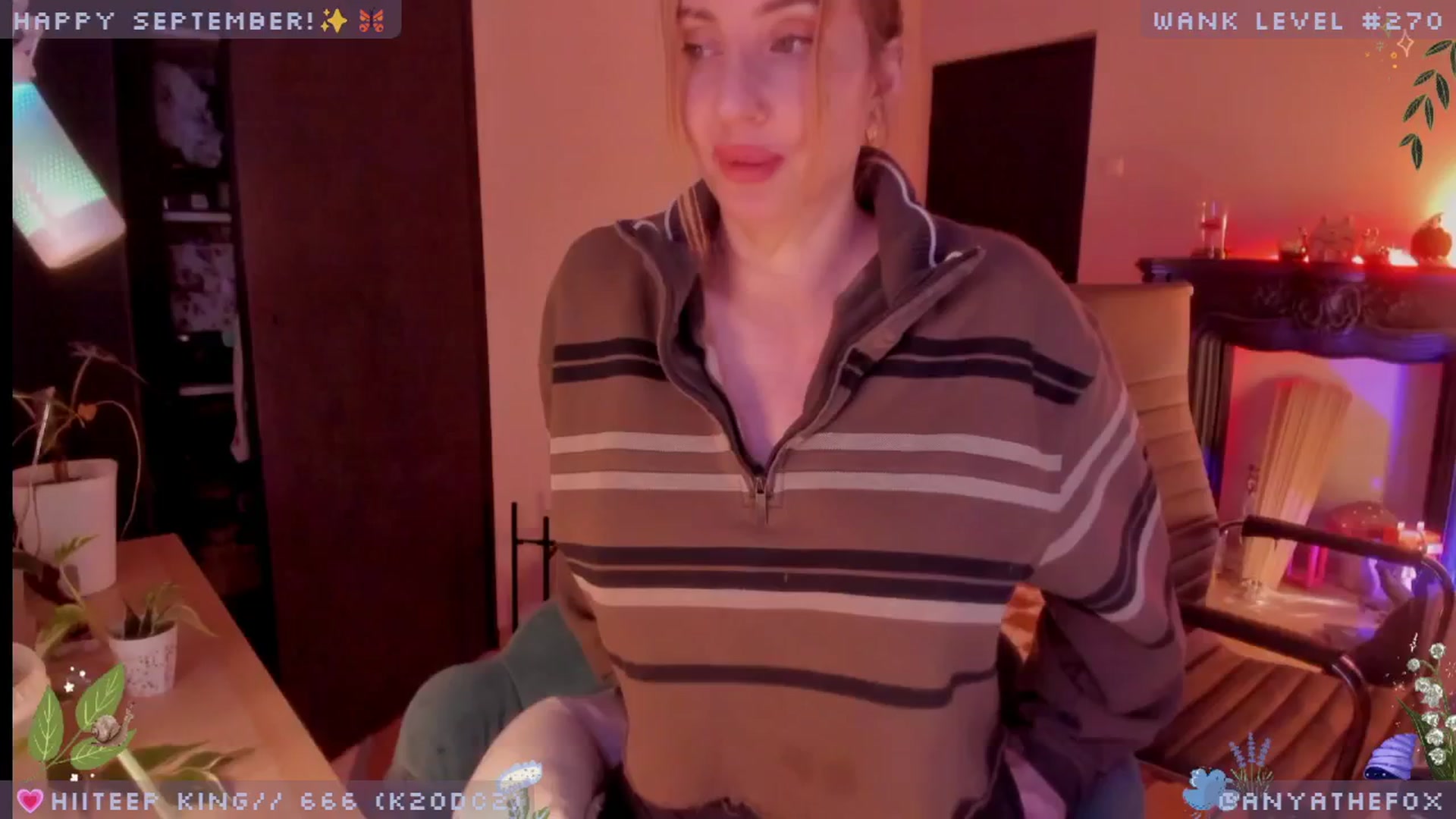Gallery image thumbnail from LoveDove's myfreecams stream on, 09/25/2025, 08:16 image 16 of 20