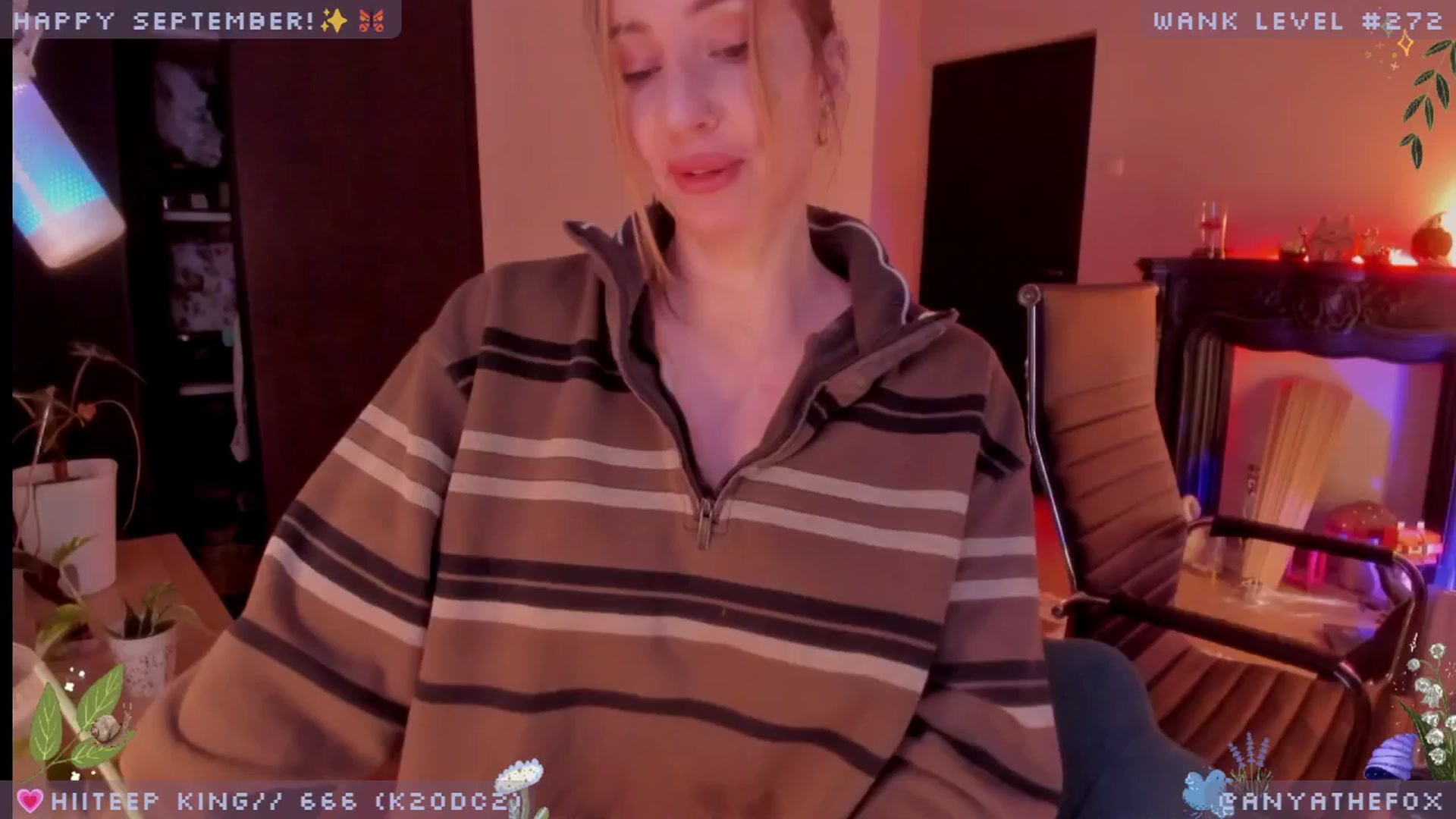 Gallery image thumbnail from LoveDove's myfreecams stream on, 09/25/2025, 08:16 image 4 of 20
