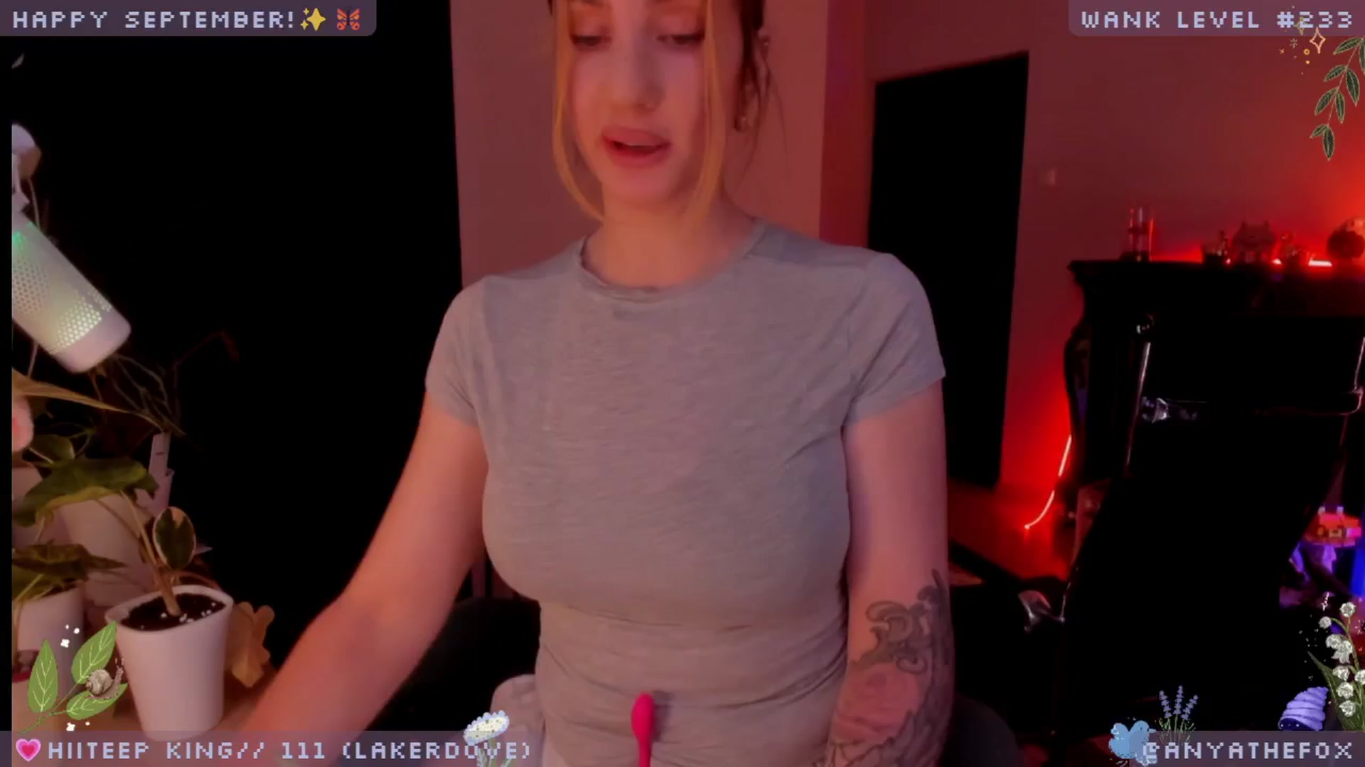 Gallery image thumbnail from LoveDove's myfreecams stream on, 09/28/2025, 09:33 image 3 of 20