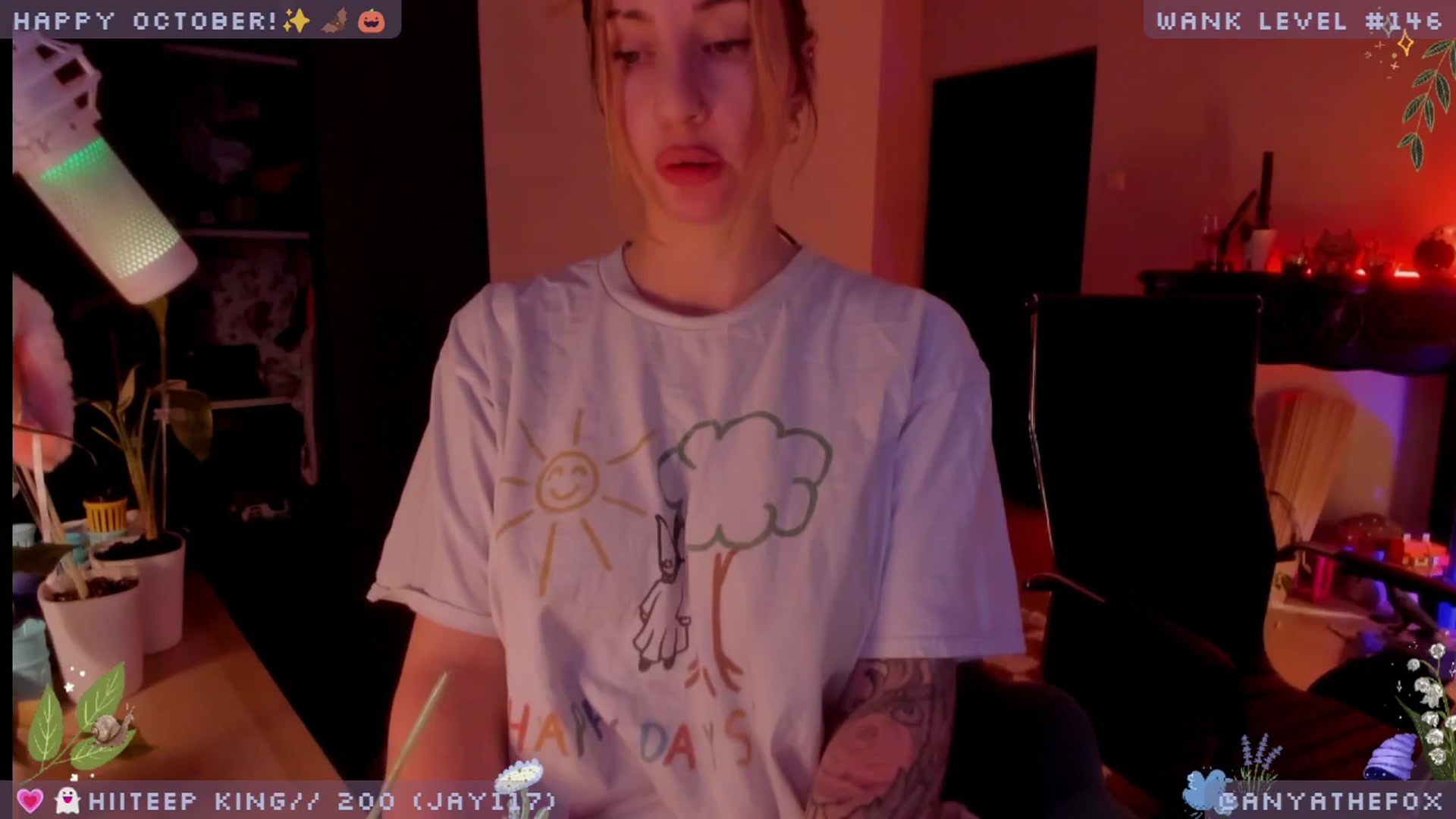 Gallery image thumbnail from LoveDove's myfreecams stream on, 10/01/2025, 09:28 image 13 of 20