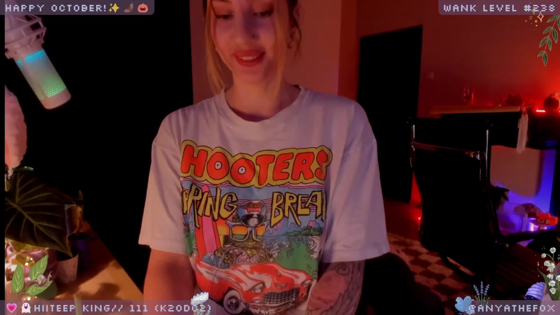 Gallery image thumbnail from LoveDove's myfreecams stream on, 10/04/2025, 09:41 image 2 of 20