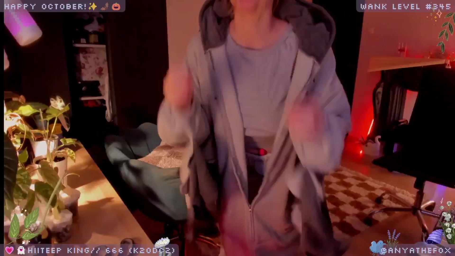 Gallery image thumbnail from LoveDove's myfreecams stream on, 10/09/2025, 09:15 image 16 of 20