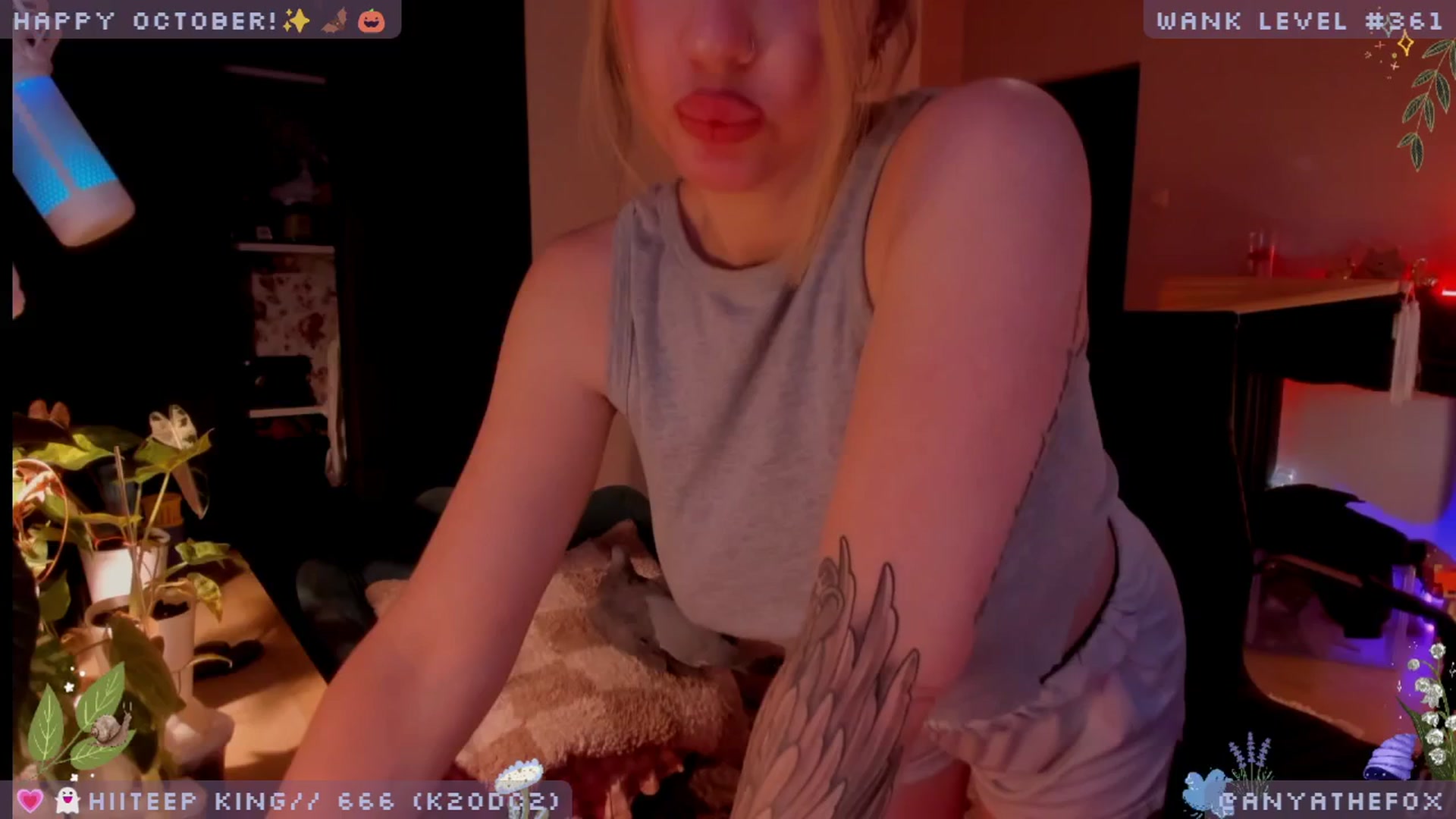 Gallery image thumbnail from LoveDove's myfreecams stream on, 10/09/2025, 09:15 image 3 of 20
