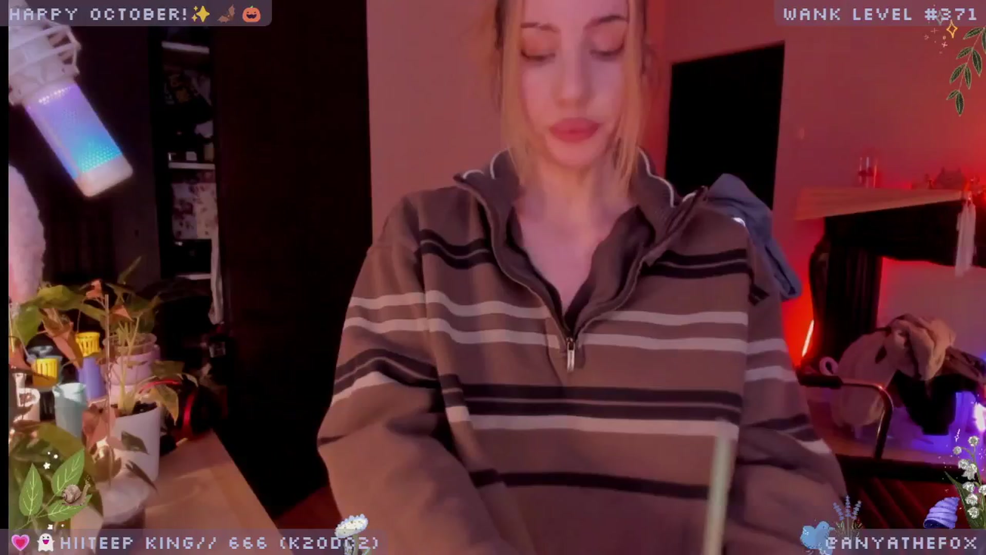 Gallery image thumbnail from LoveDove's myfreecams stream on, 10/10/2025, 09:24 image 8 of 20
