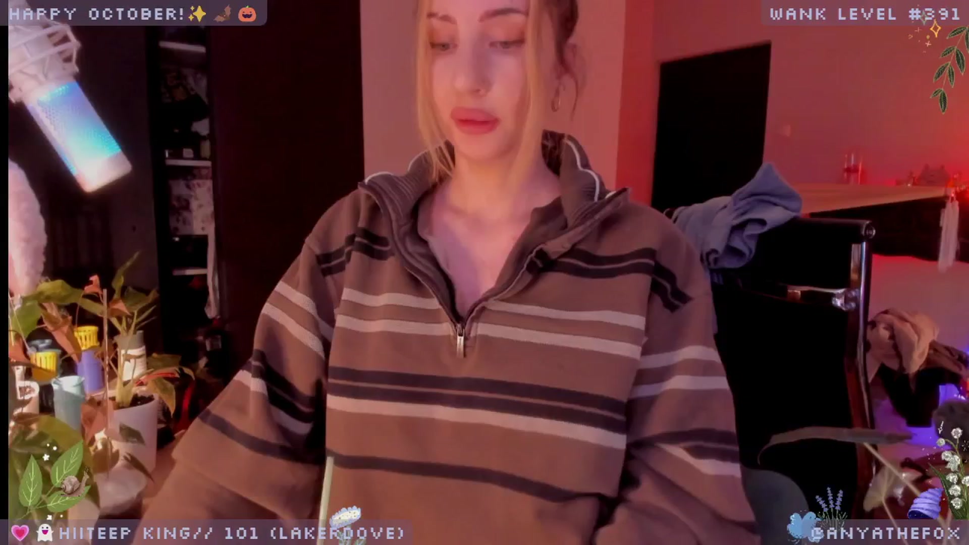 Gallery image thumbnail from LoveDove's myfreecams stream on, 10/10/2025, 09:24 image 2 of 20