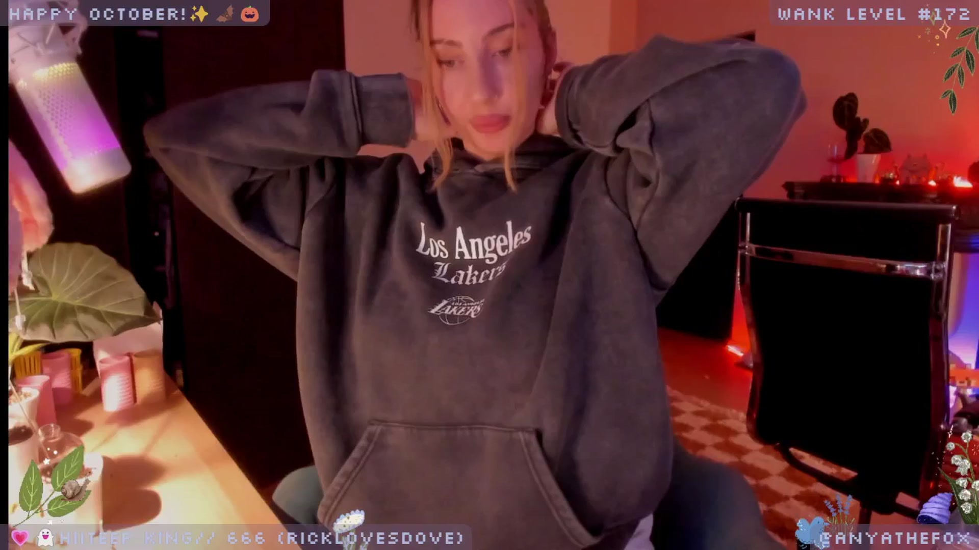 Gallery image thumbnail from LoveDove's myfreecams stream on, 10/15/2025, 10:21 image 20 of 20